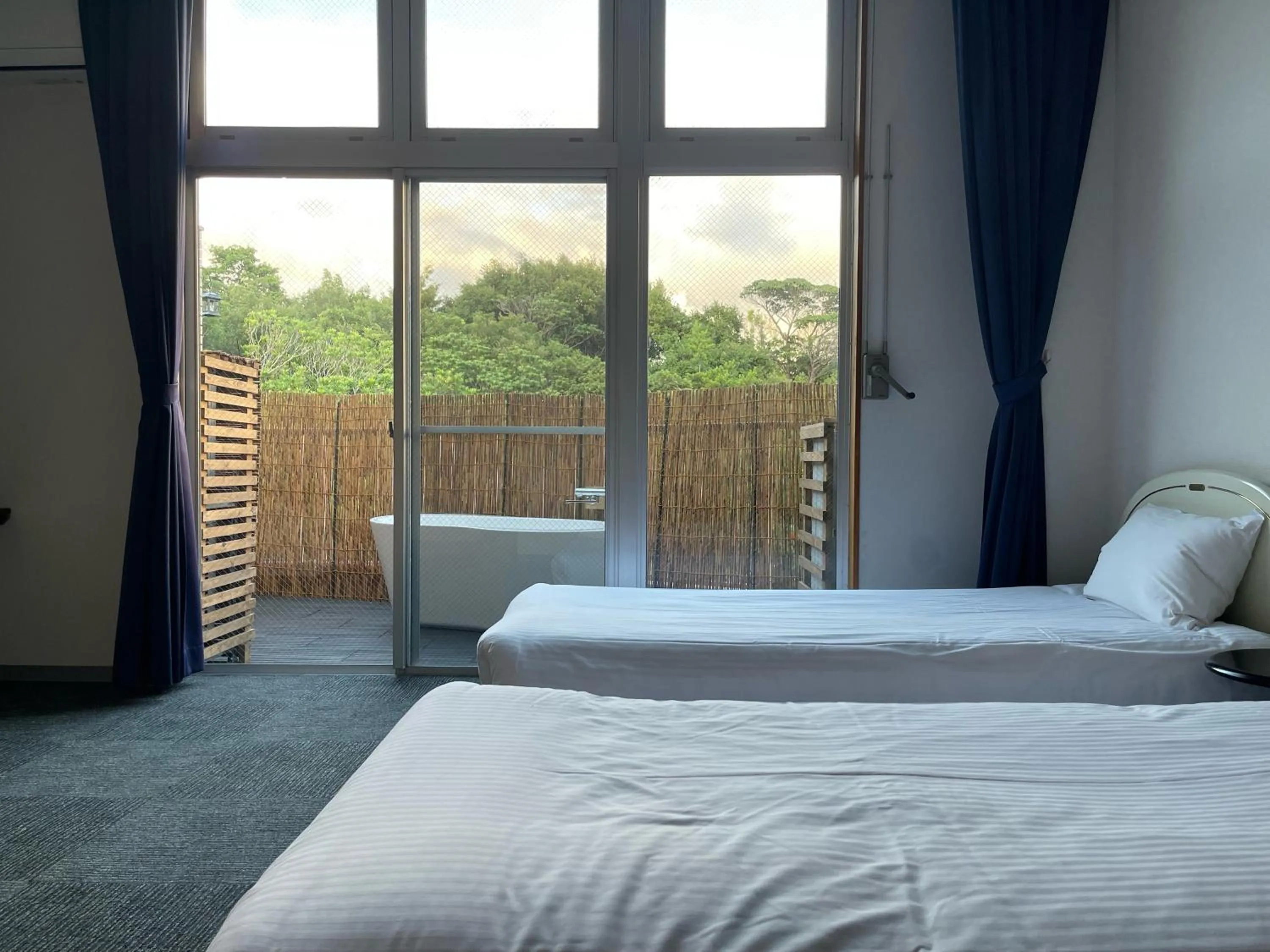 Bed in Alaise De Bale Shirahama