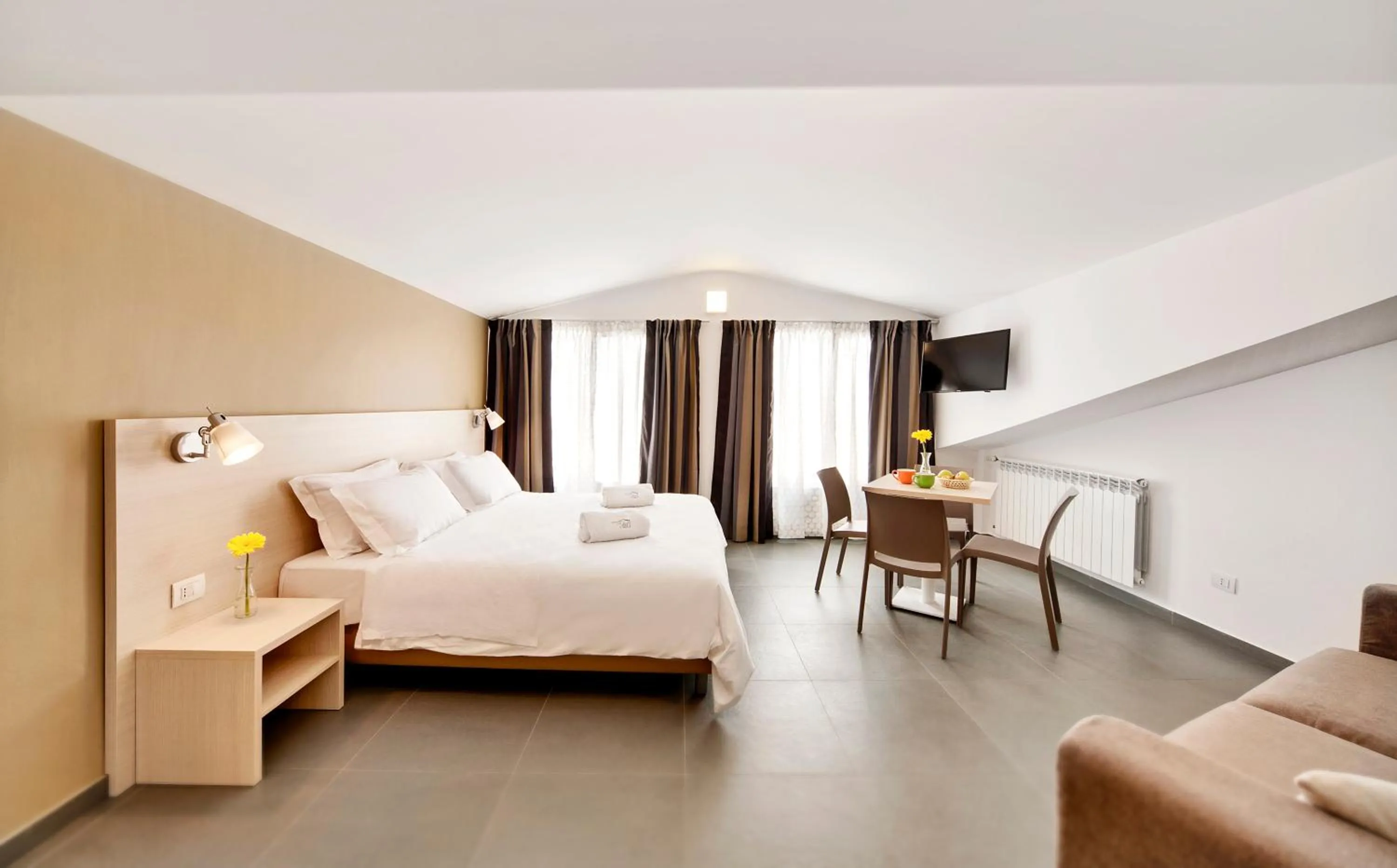 Photo of the whole room, Bed in Residence Dei Viali