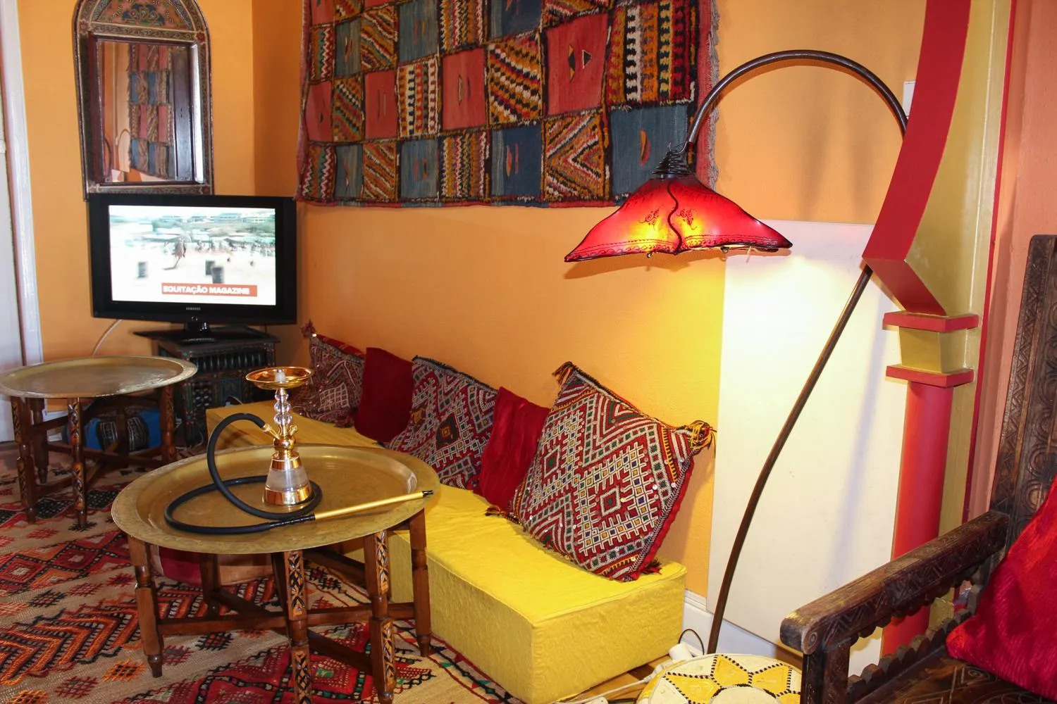 Communal lounge/ TV room in Porto Riad - Guest House