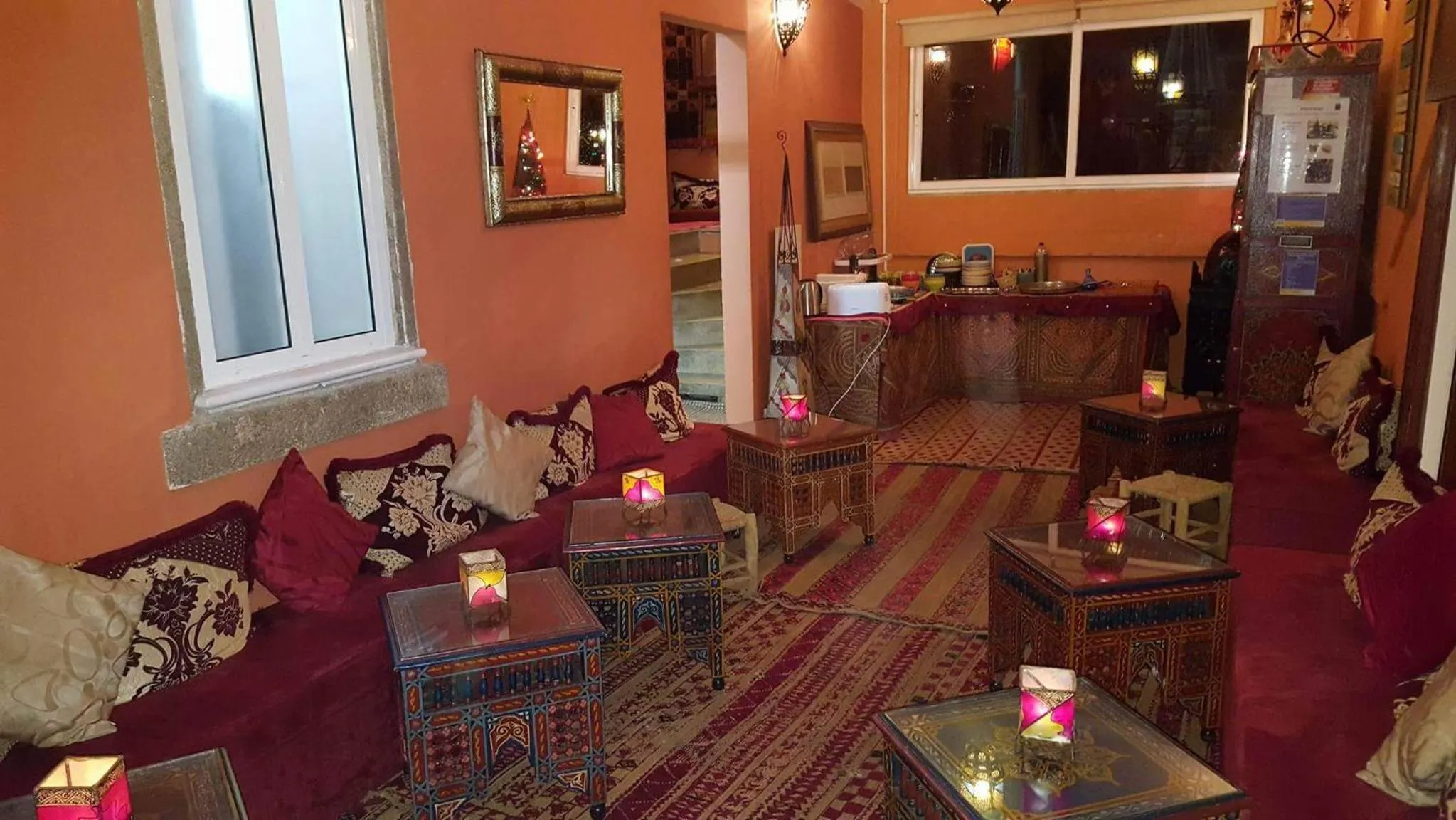 Lounge or bar in Porto Riad - Guest House