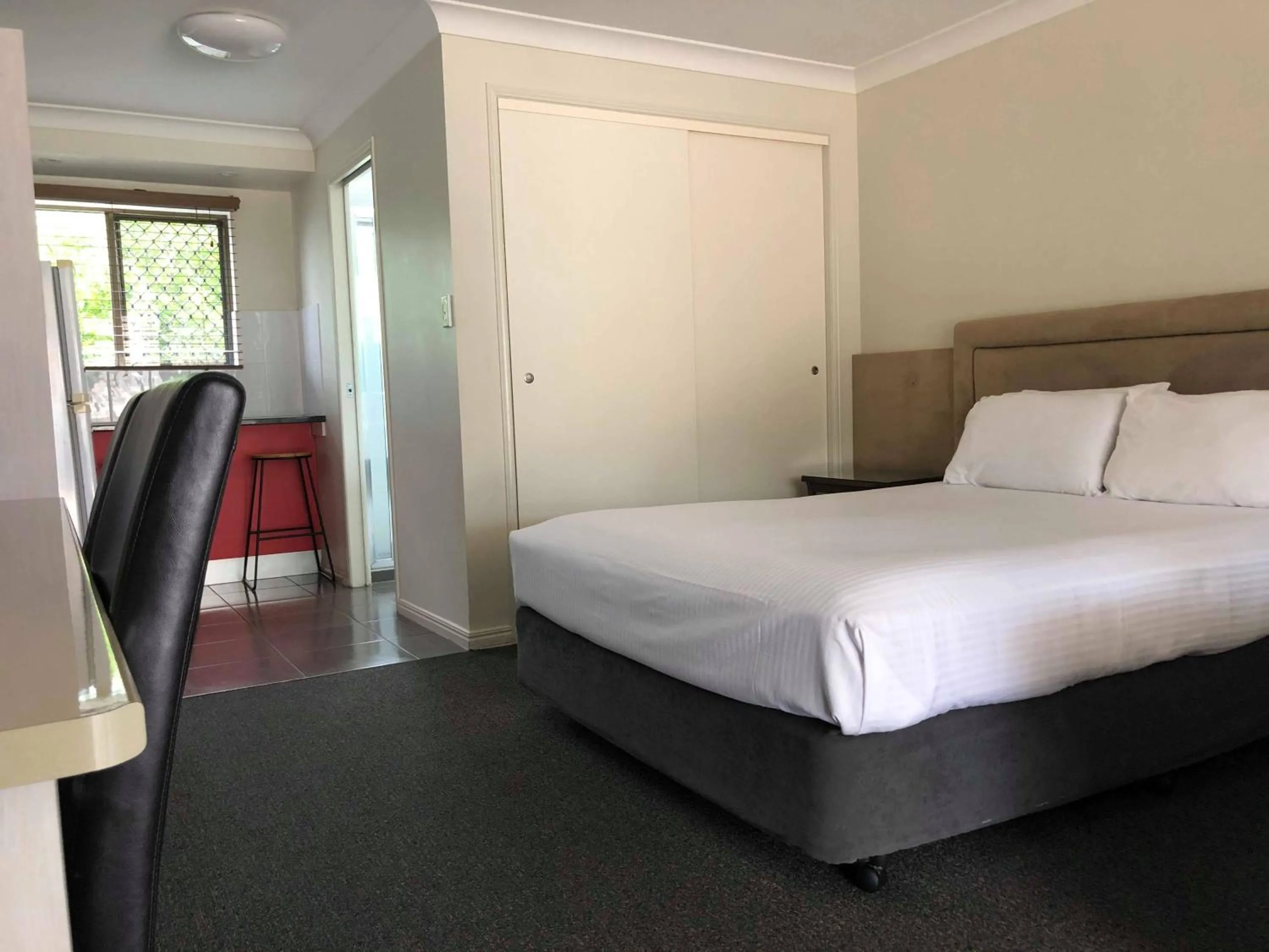 Bed in Hervey Bay Motel