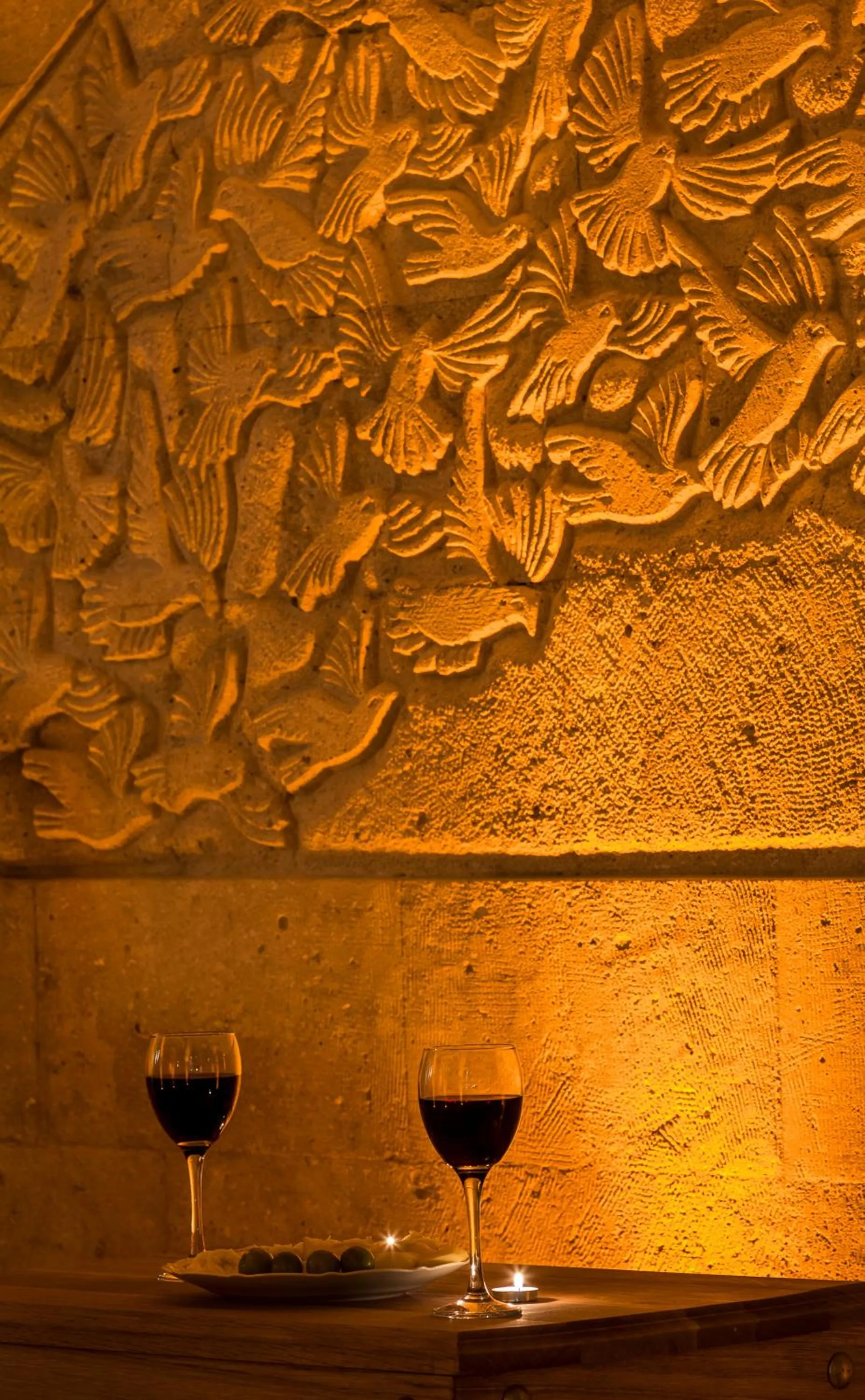 Decorative detail in Caldera Cave Hotel