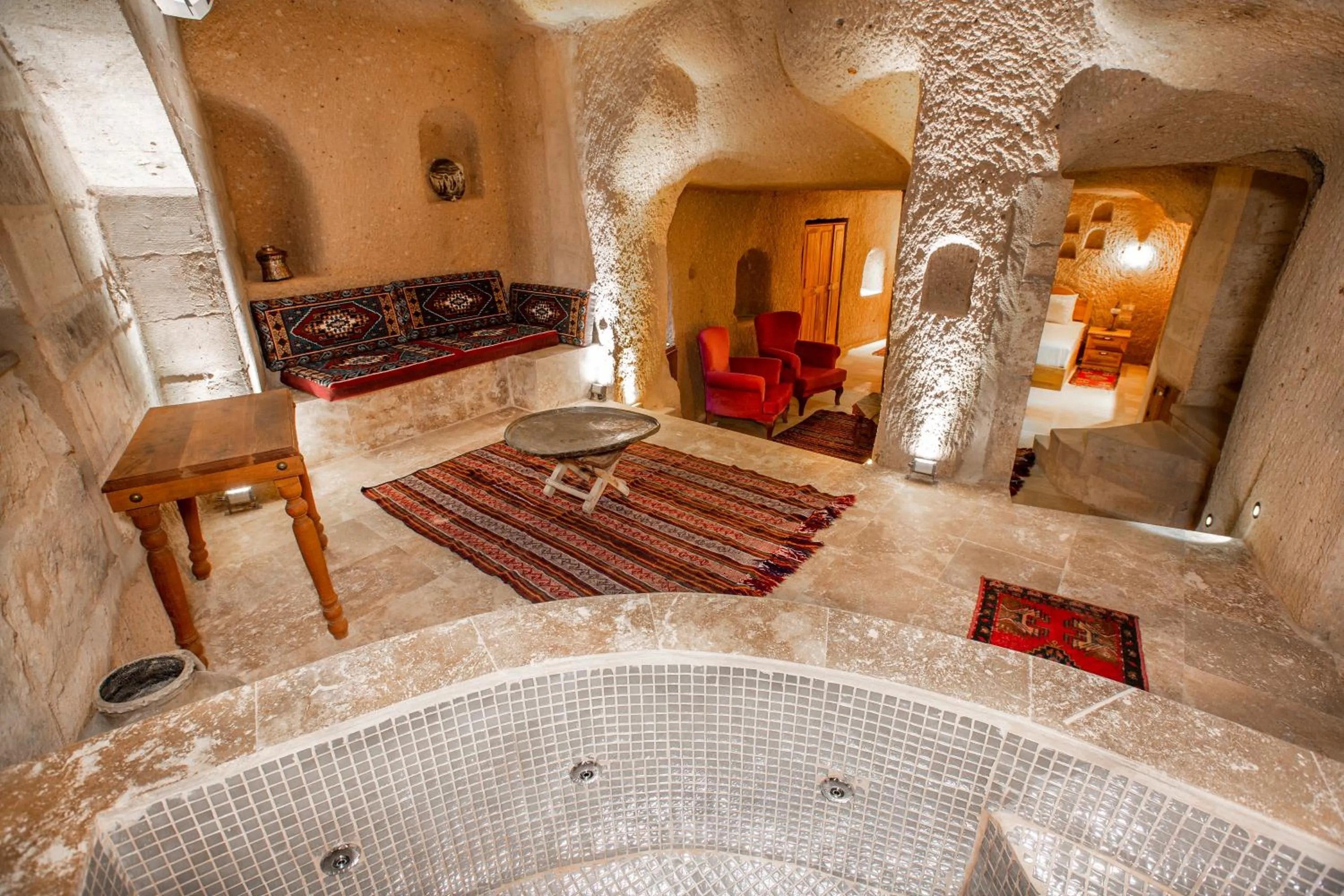 Massage in Caldera Cave Hotel