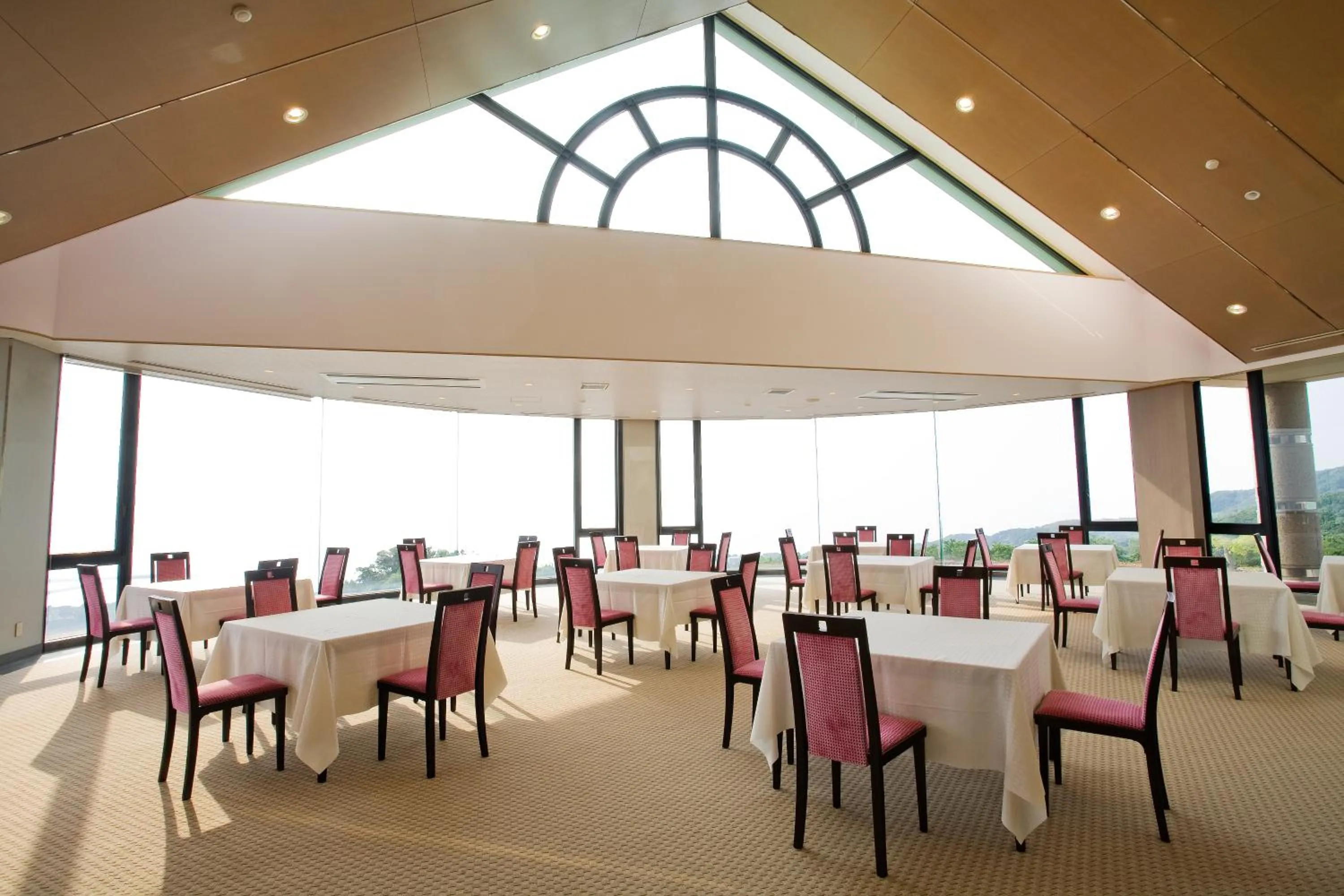 Restaurant/Places to Eat in Spring Golf and Art Resort Awaji