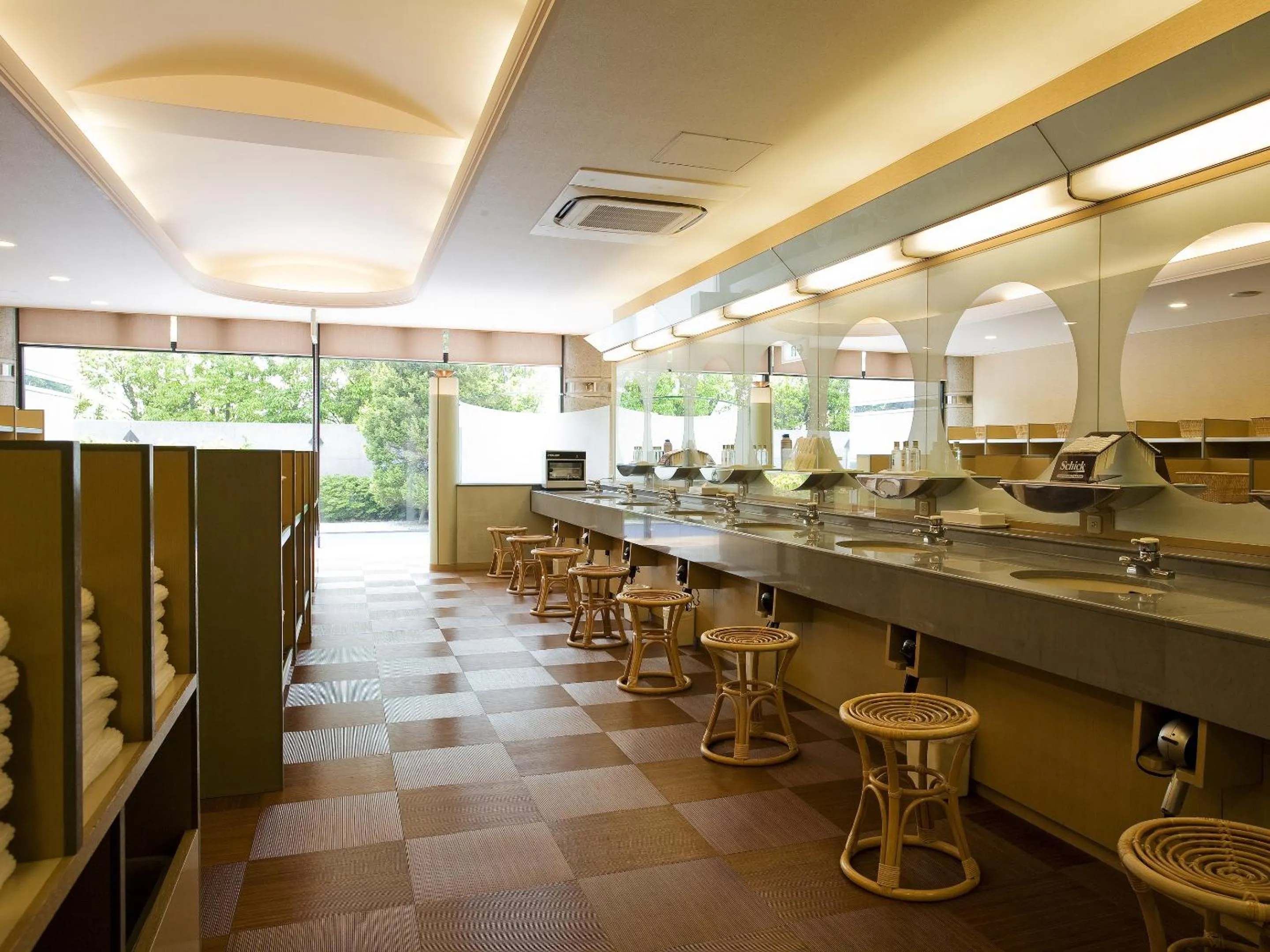 Public Bath, Restaurant/Places to Eat in Spring Golf and Art Resort Awaji