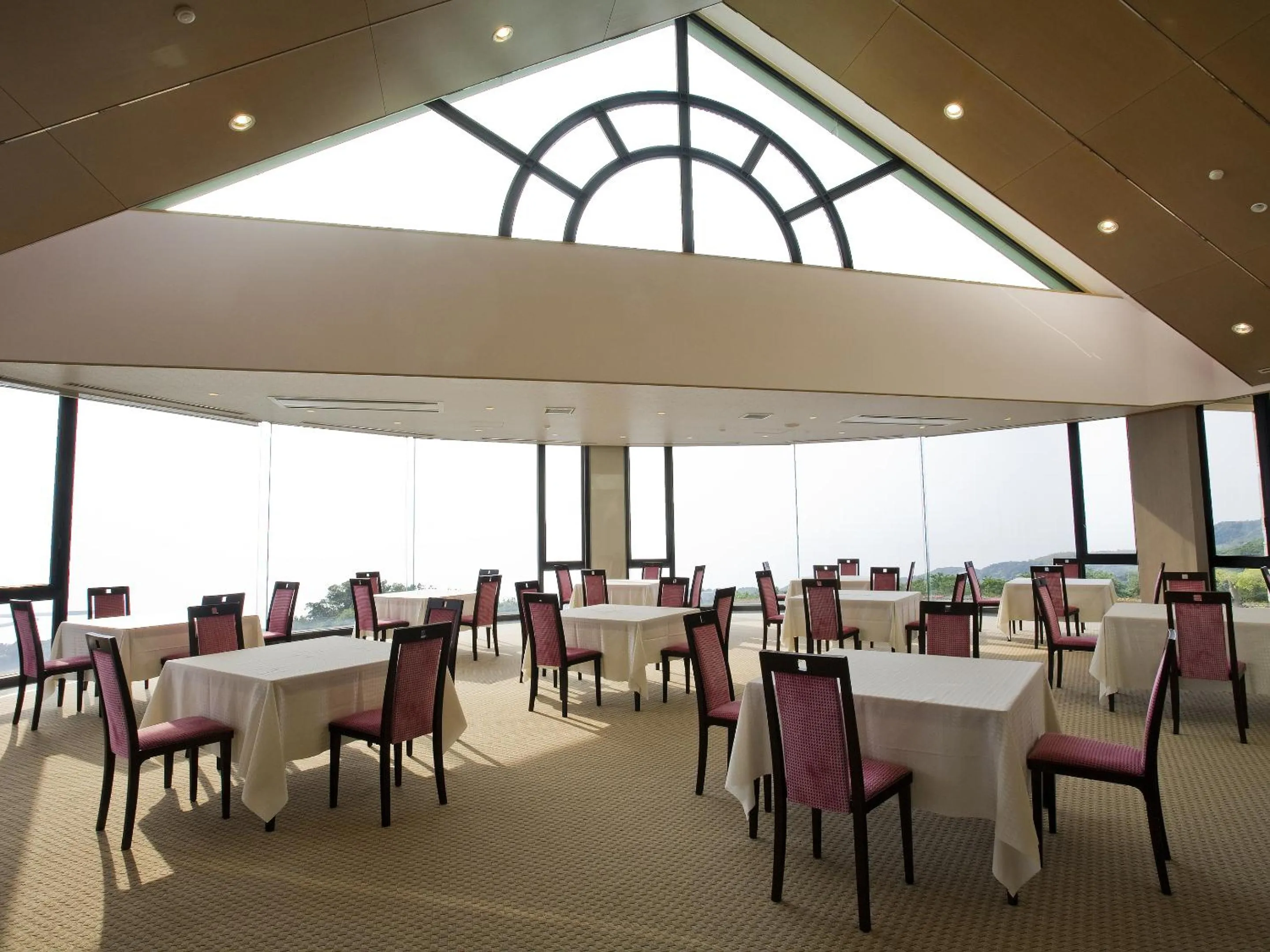 Restaurant/Places to Eat in Spring Golf and Art Resort Awaji