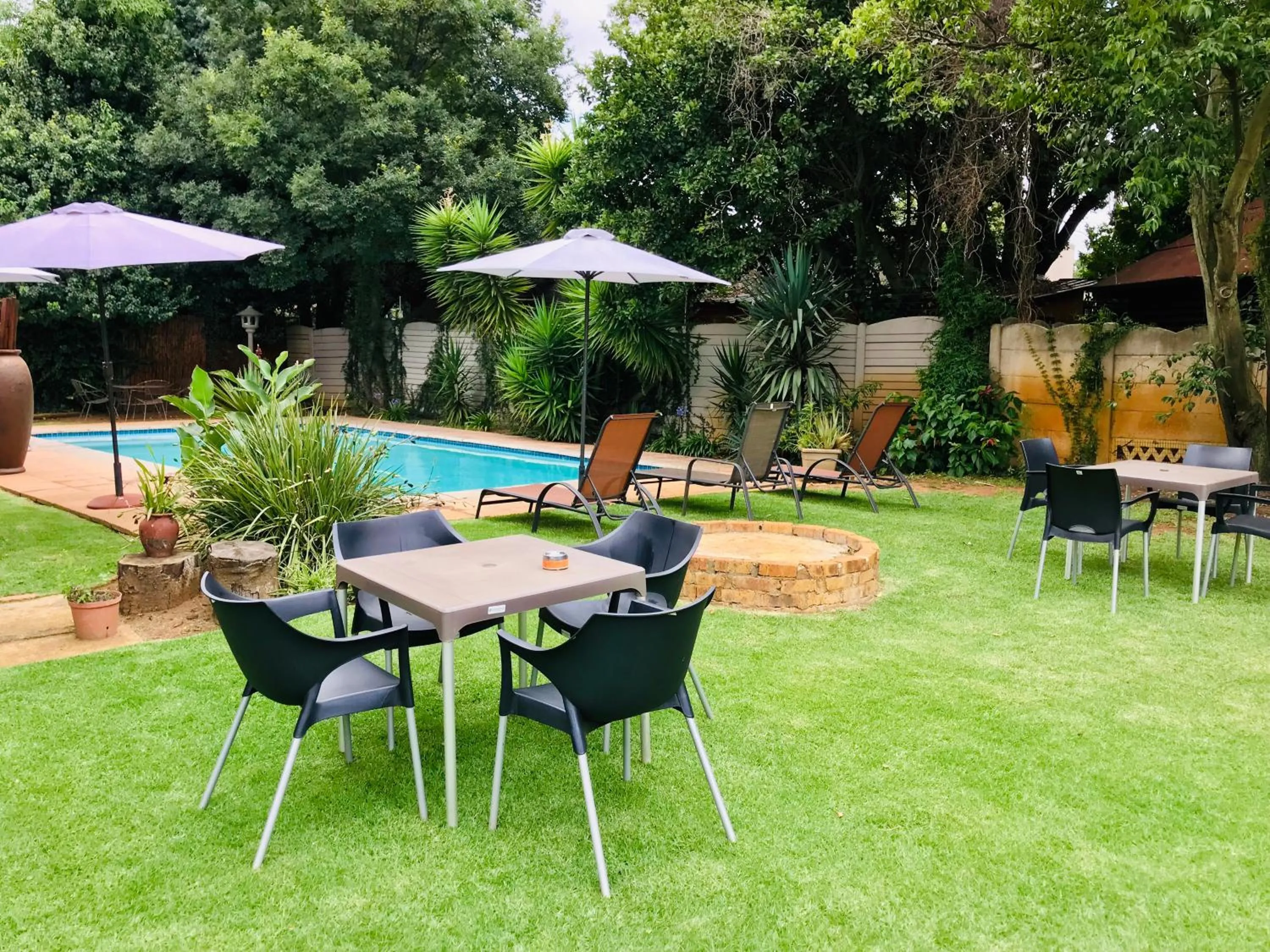 Garden in Aerotropolis Guest Lodge