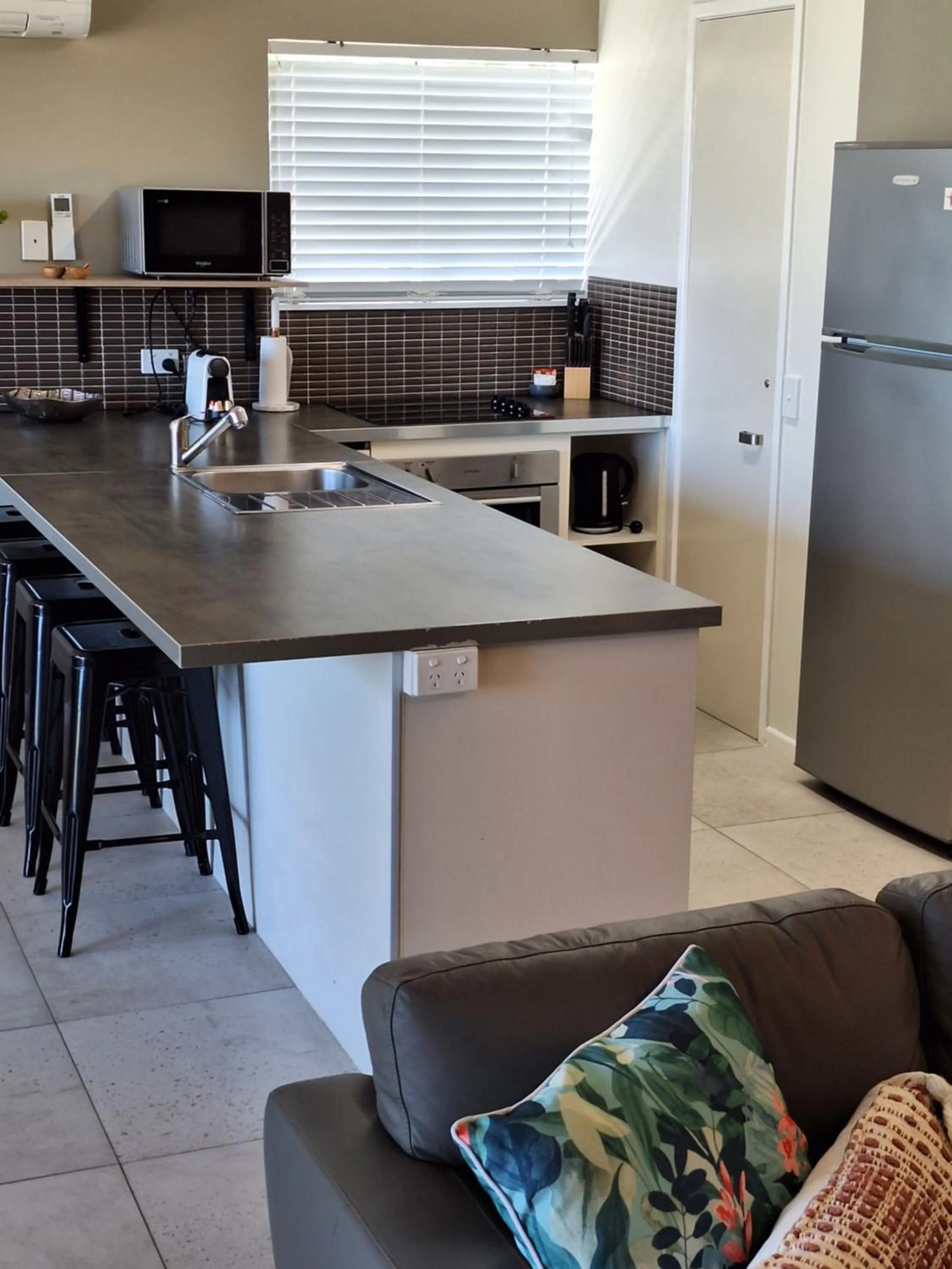Kitchen or kitchenette in Pandanus Coolum Beach