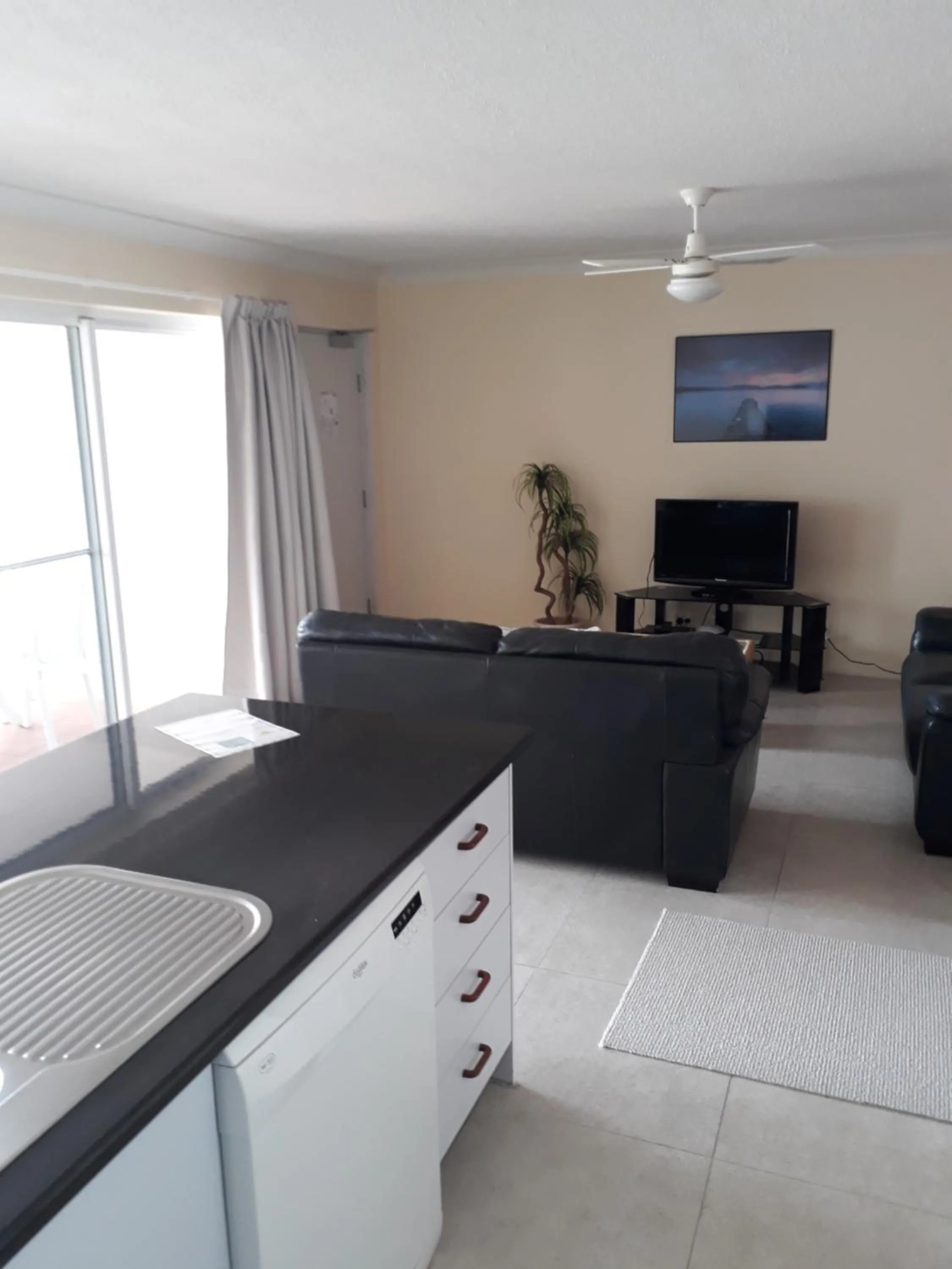 Kitchen or kitchenette in Pandanus Coolum Beach