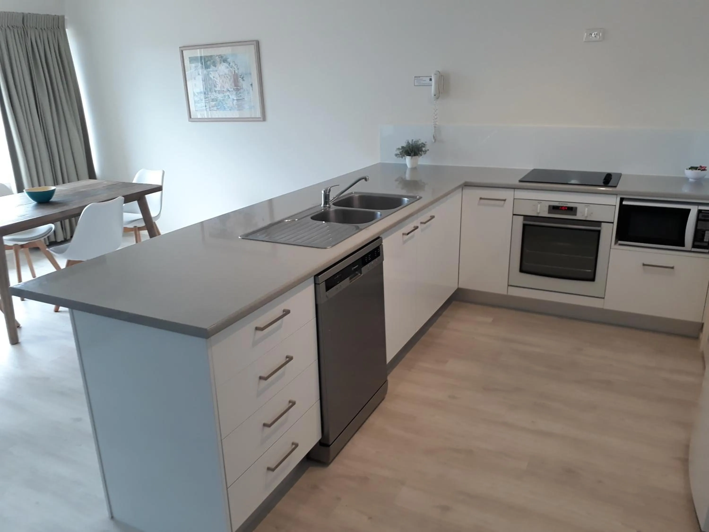 Kitchen or kitchenette in Pandanus Coolum Beach