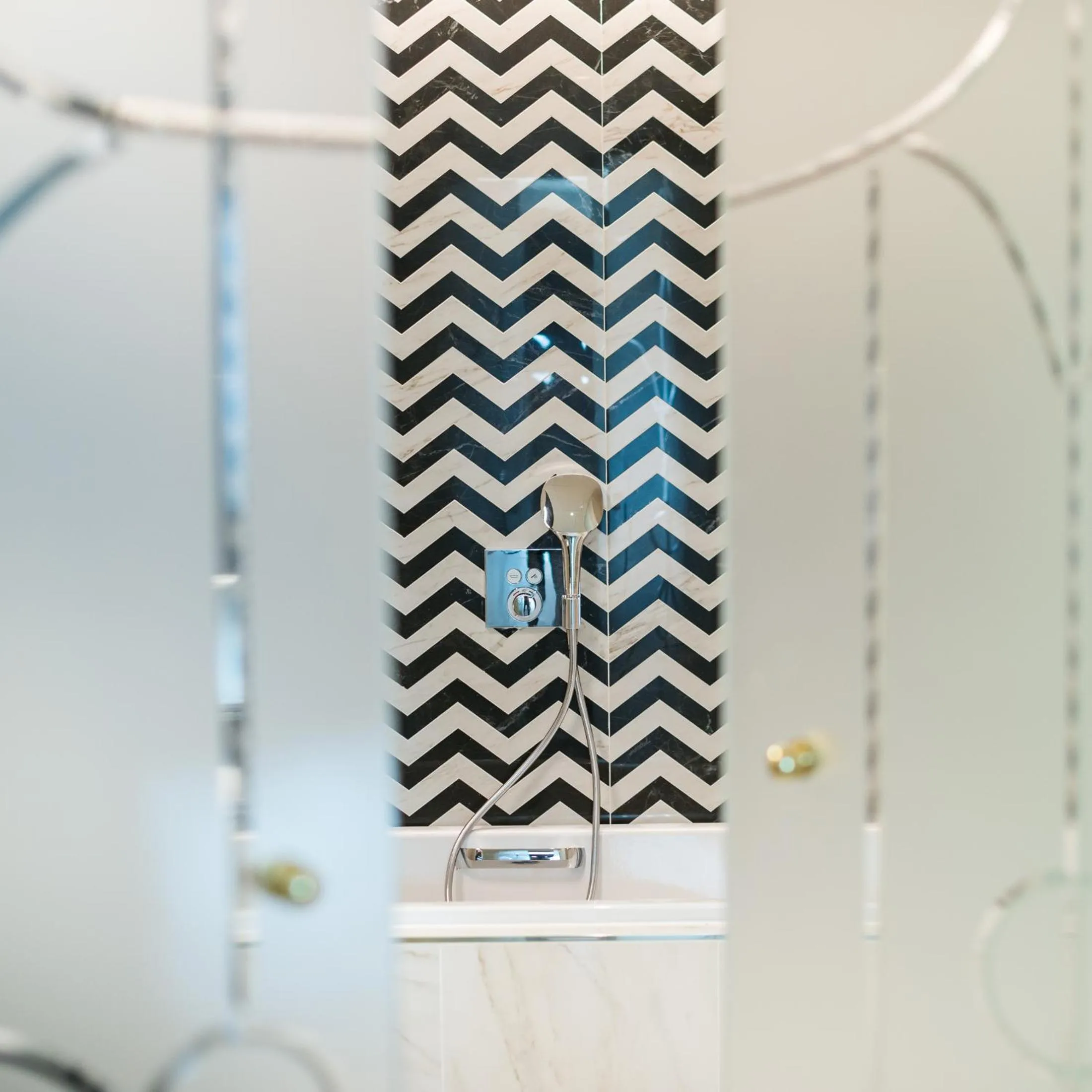 Bath in Barceló Torre de Madrid