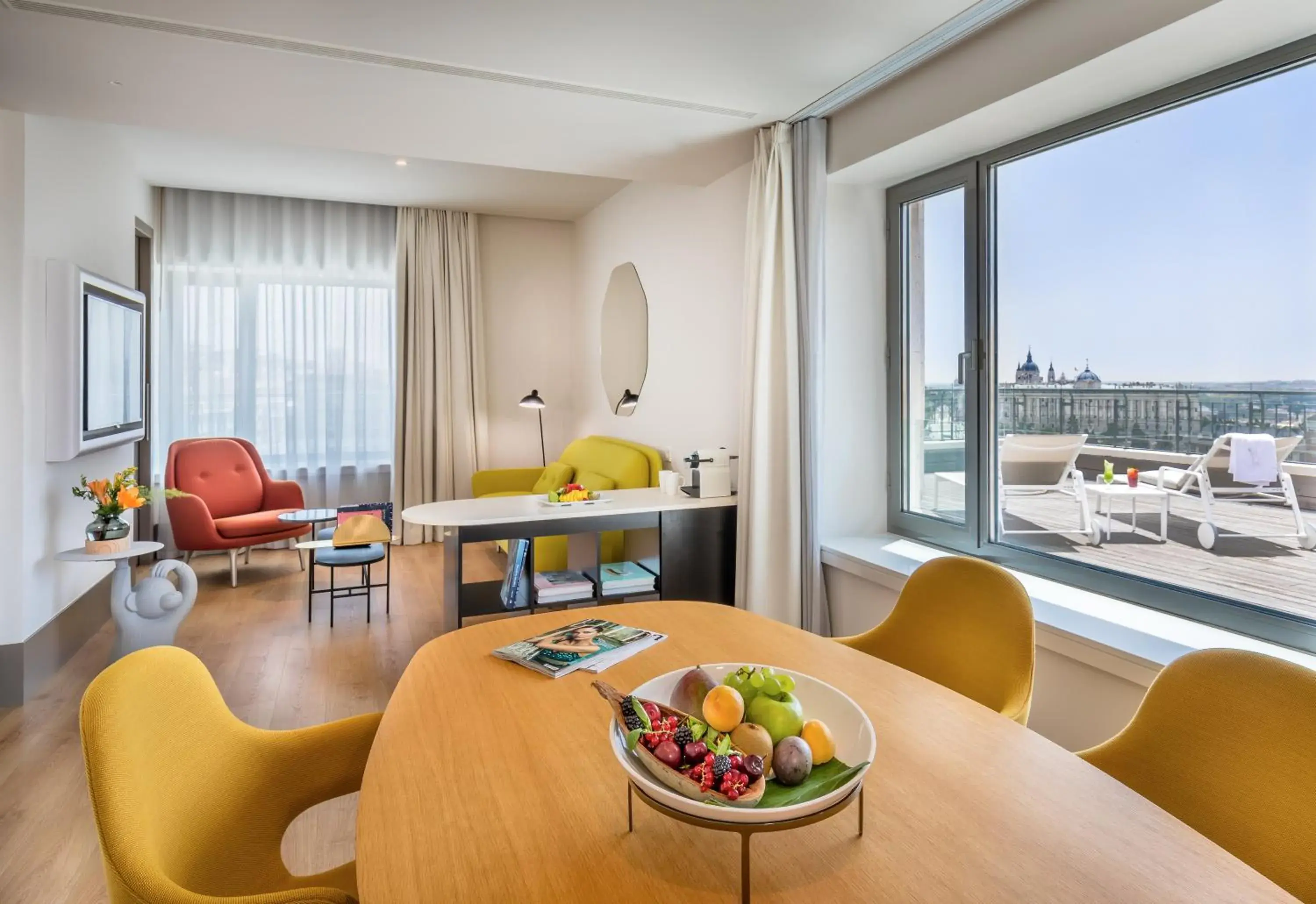 Living room in Barceló Torre de Madrid Living room in Barceló Torre de Madrid