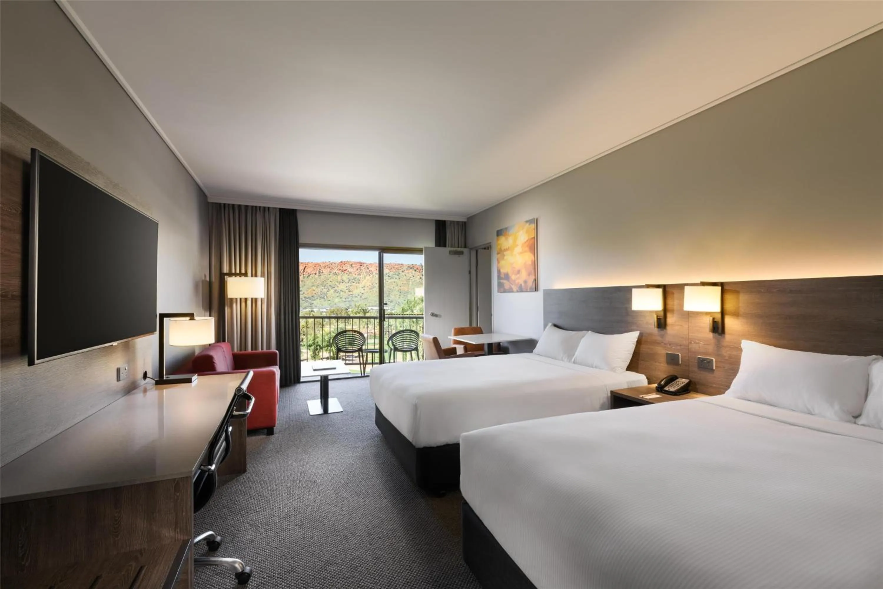 Bedroom, Bed in DoubleTree by Hilton Alice Springs