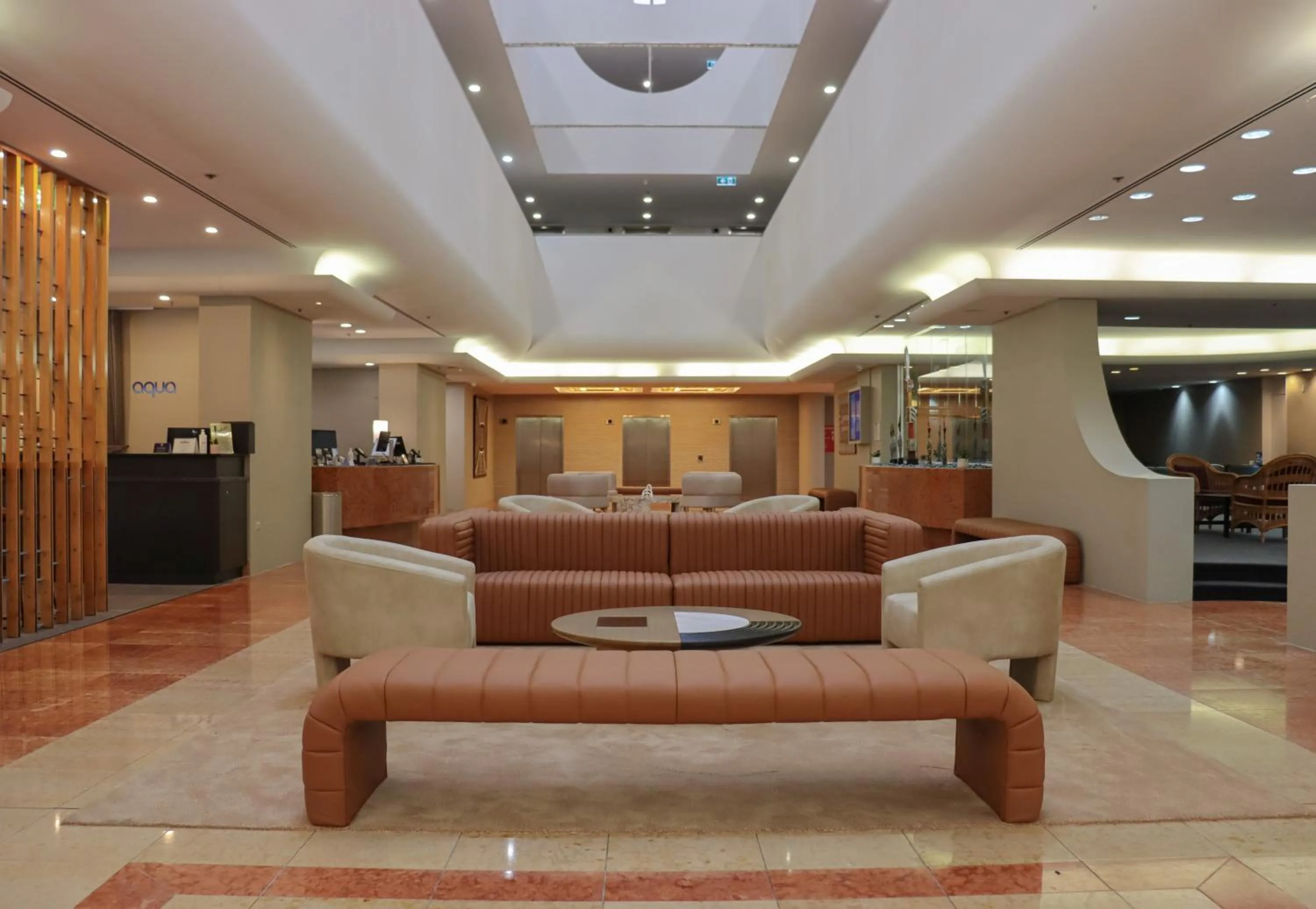 Lobby or reception in DoubleTree by Hilton Esplanade Darwin