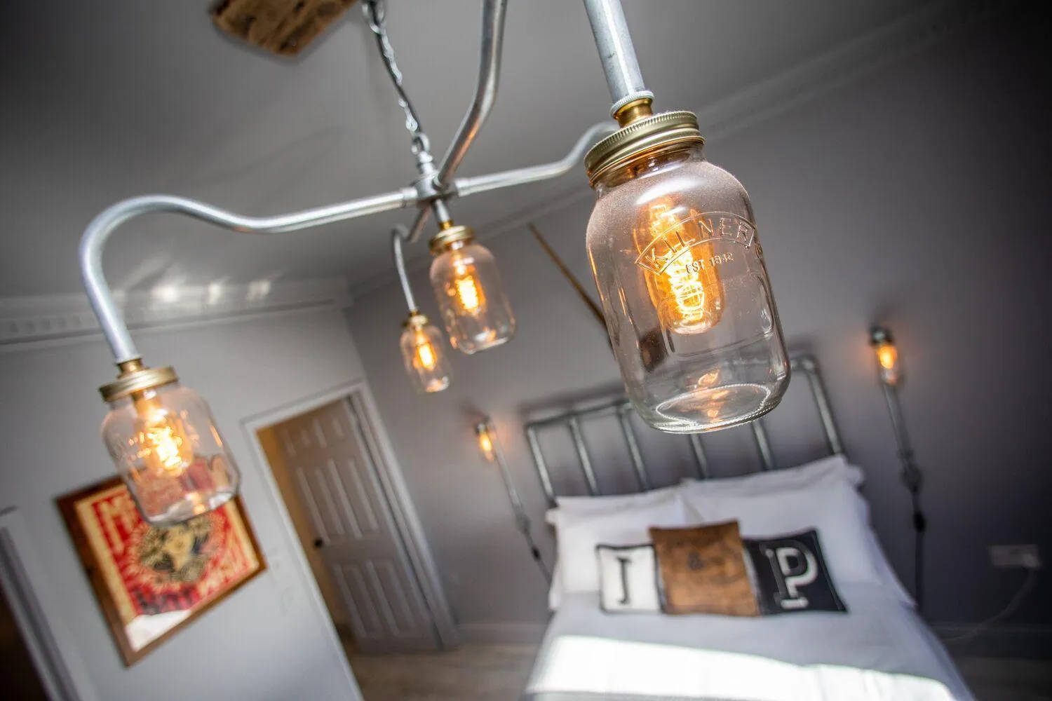 Bedroom, Bed in James' Place at Dowlais