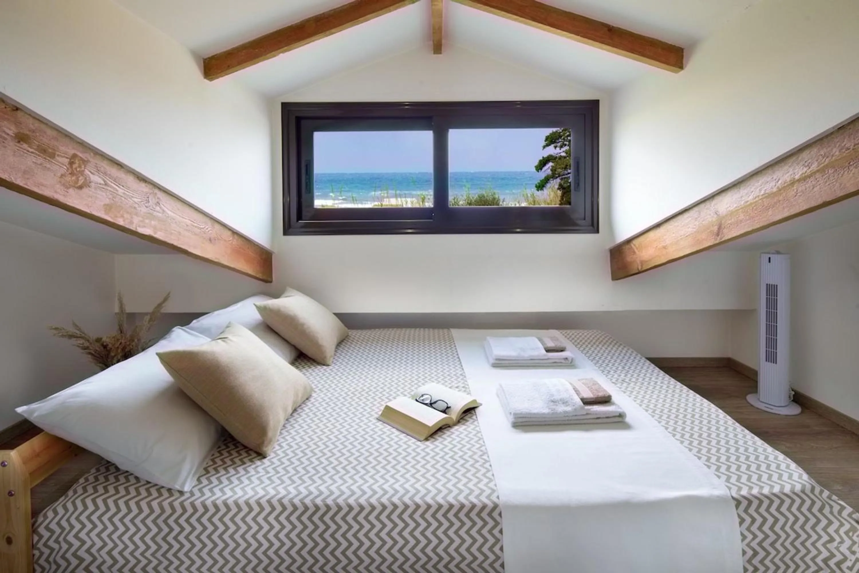 Bed in Santy Villa - Gerani
