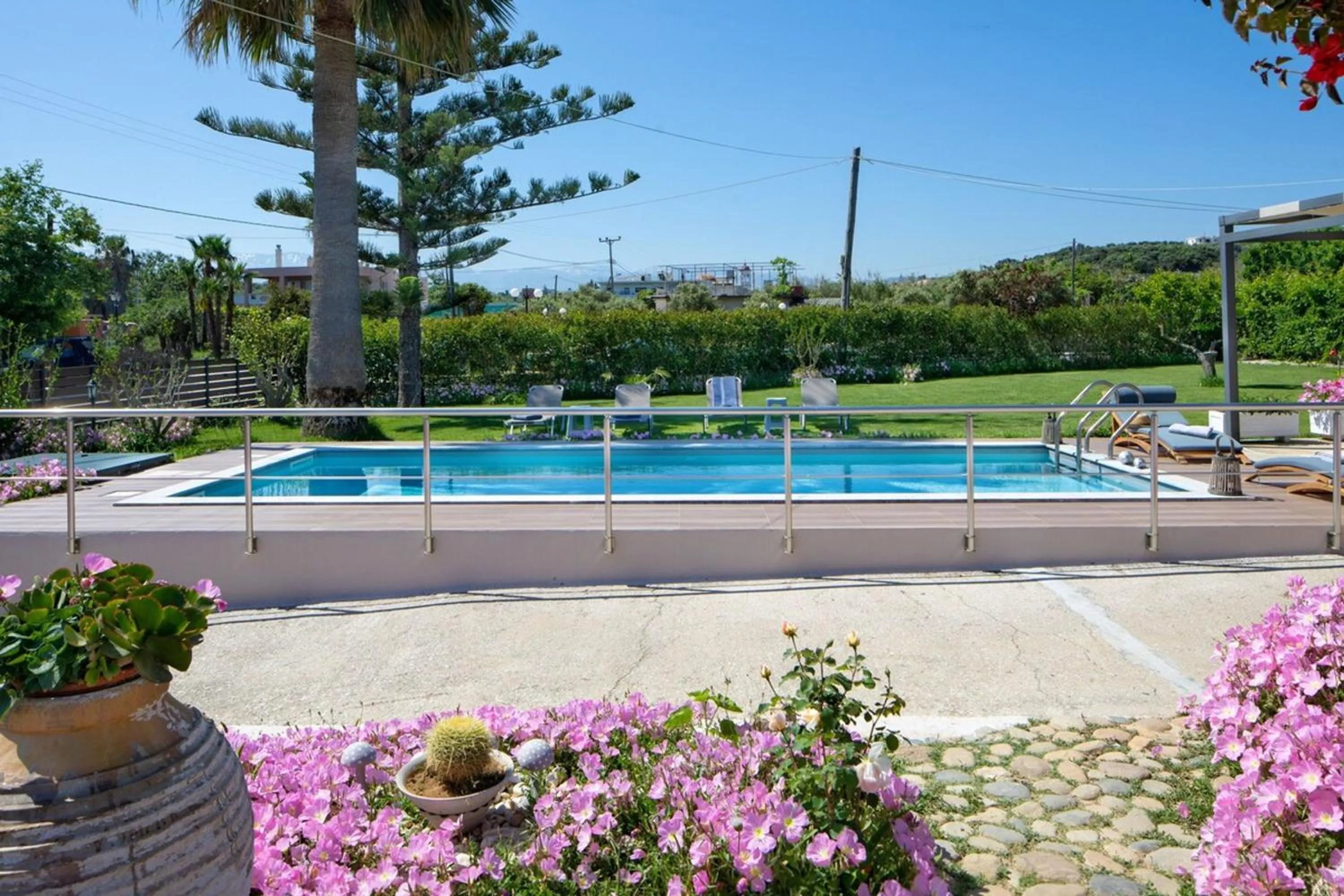 Santy Villa - Gerani