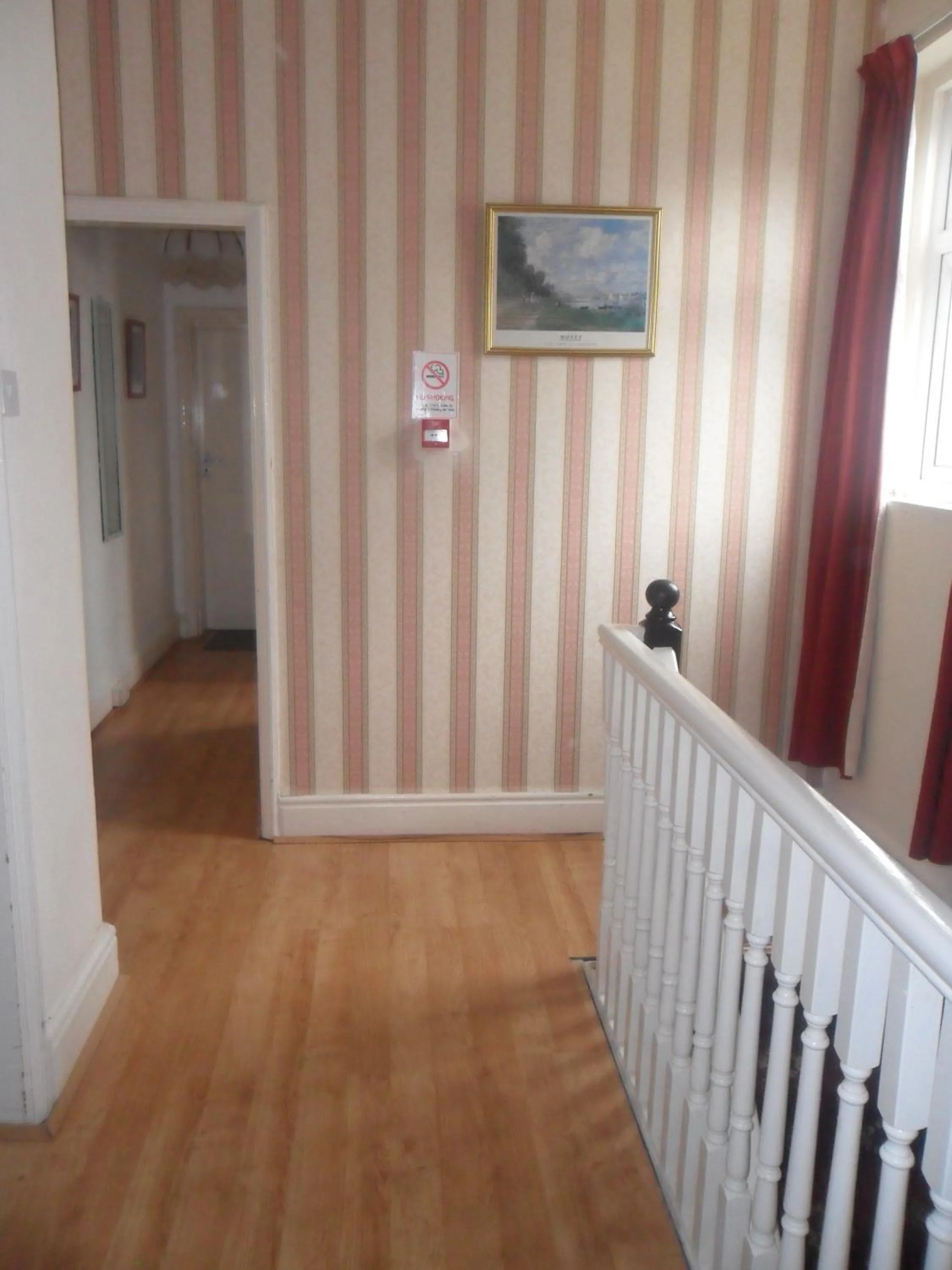 Decorative detail in Arman Lodge House