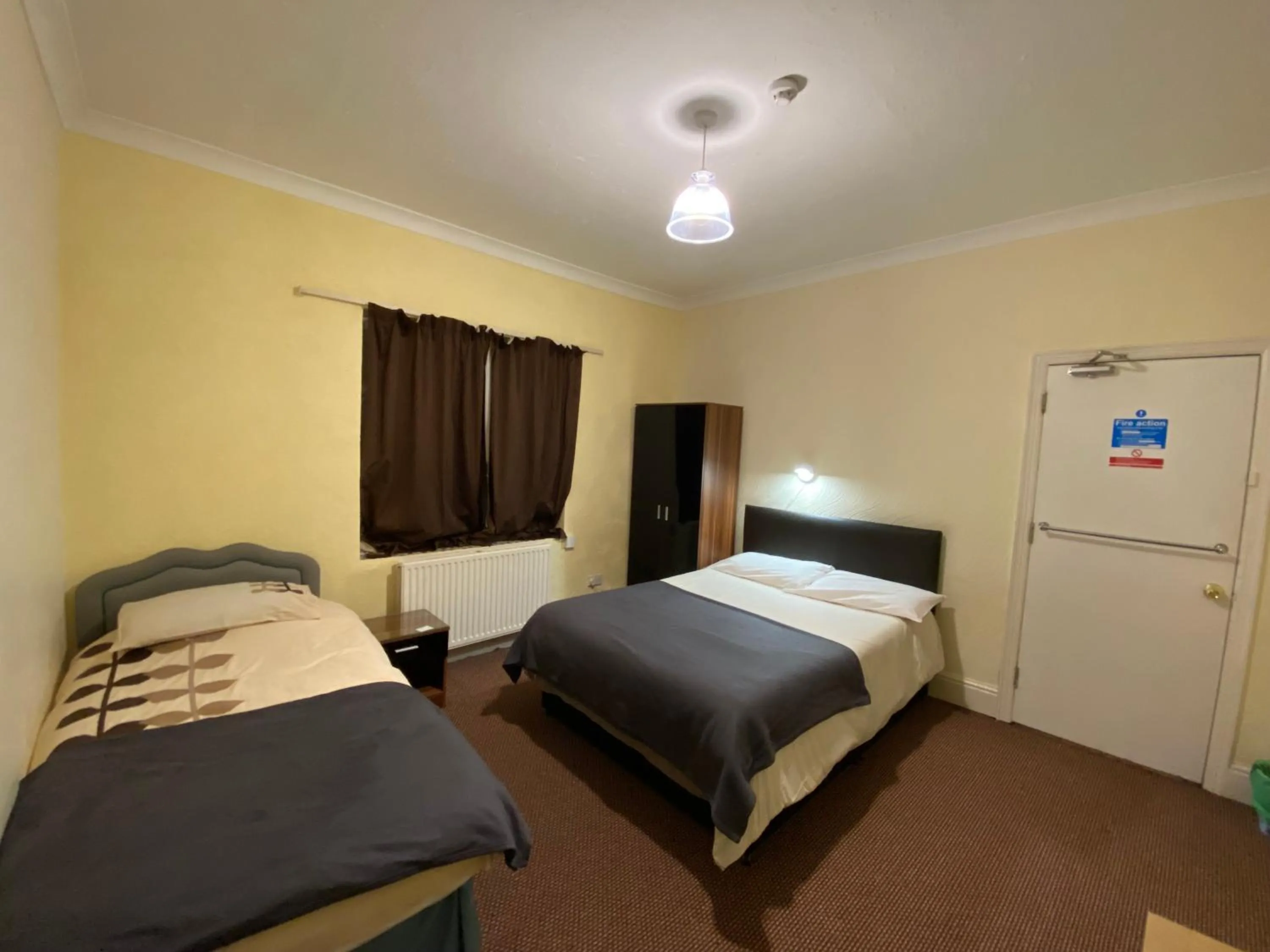 Bed in Arman Lodge House