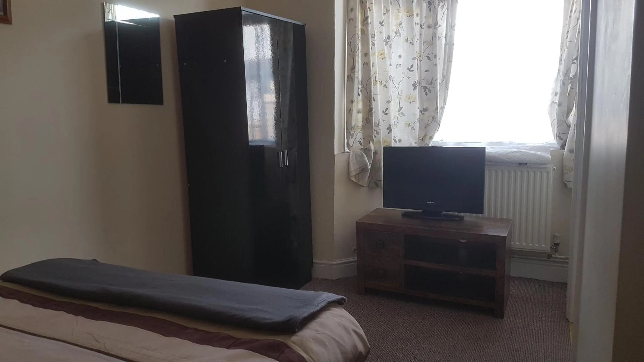 Bedroom, Bed in Arman Lodge House