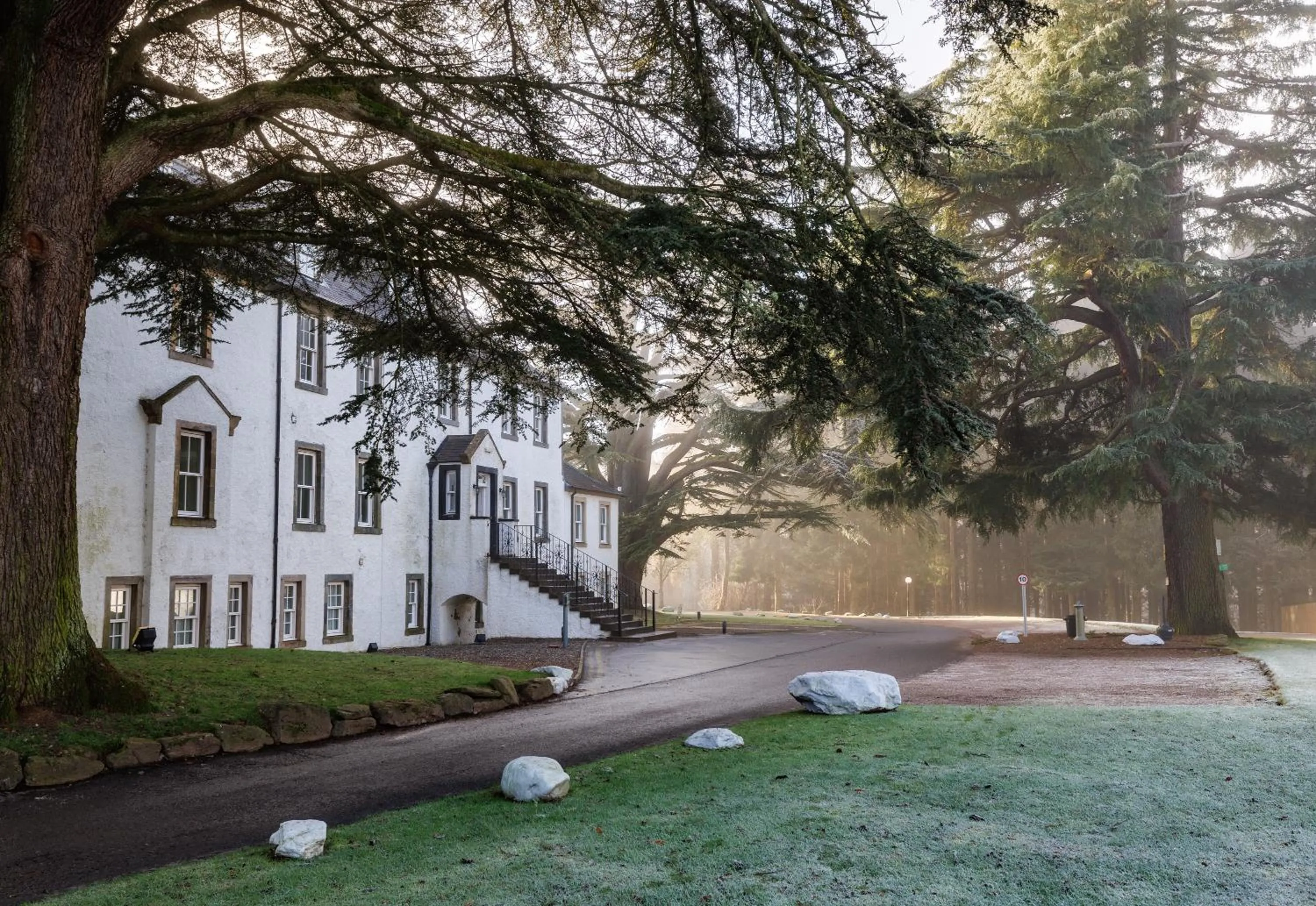 Property building in Moness Resort