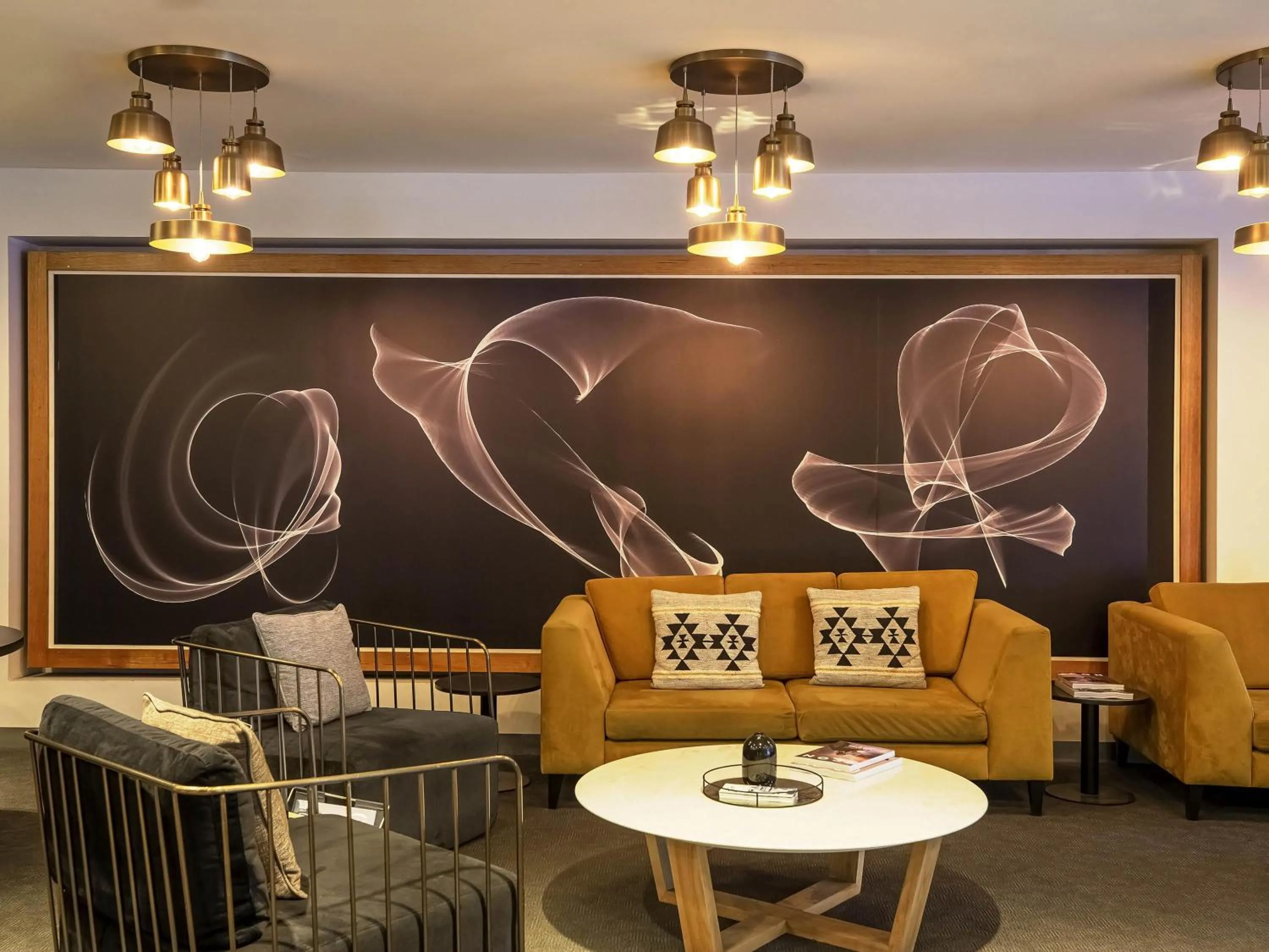 Property building in Mantra Southbank