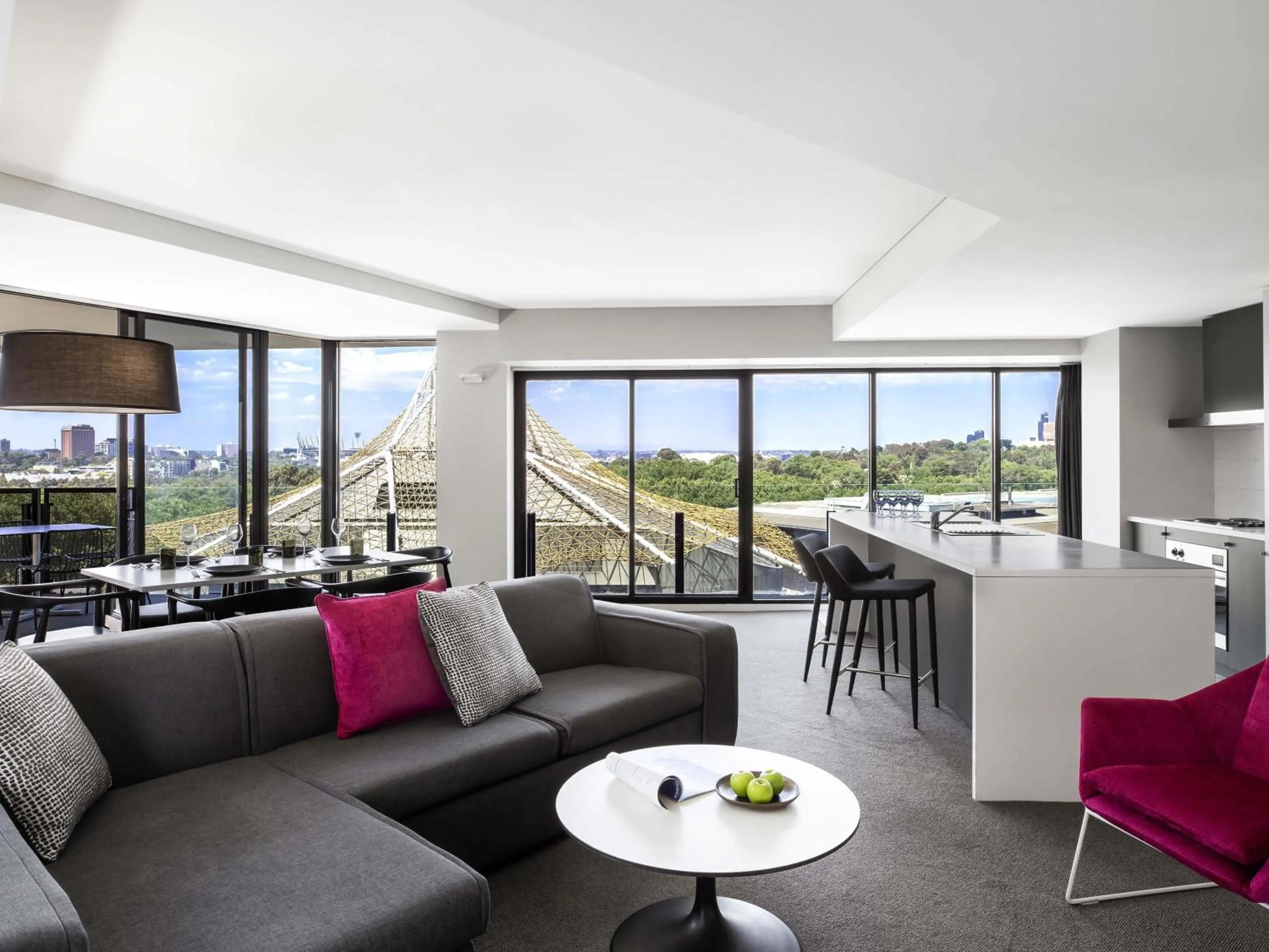 Bedroom in Mantra Southbank