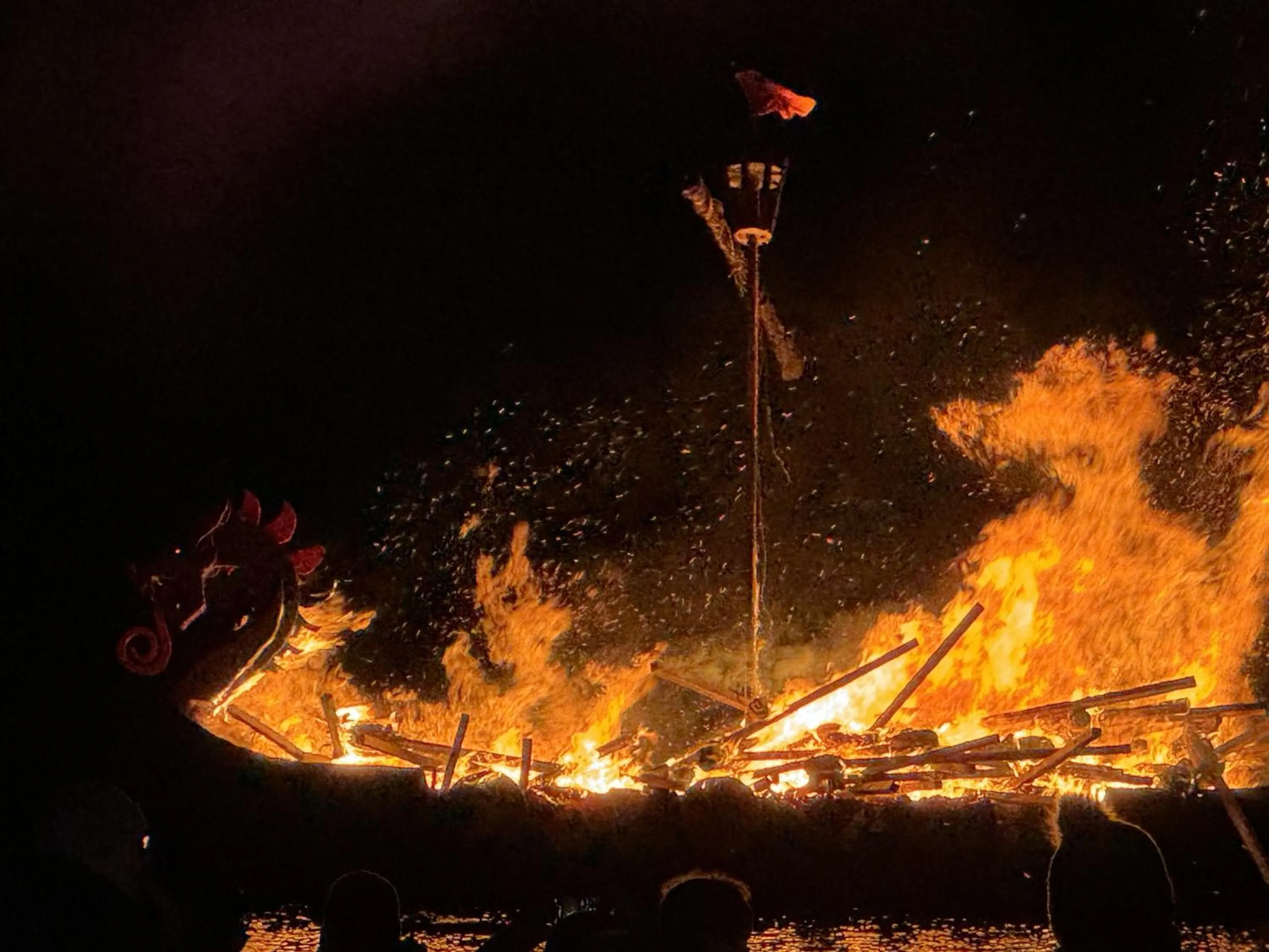 Evening entertainment in St Magnus Bay Hotel