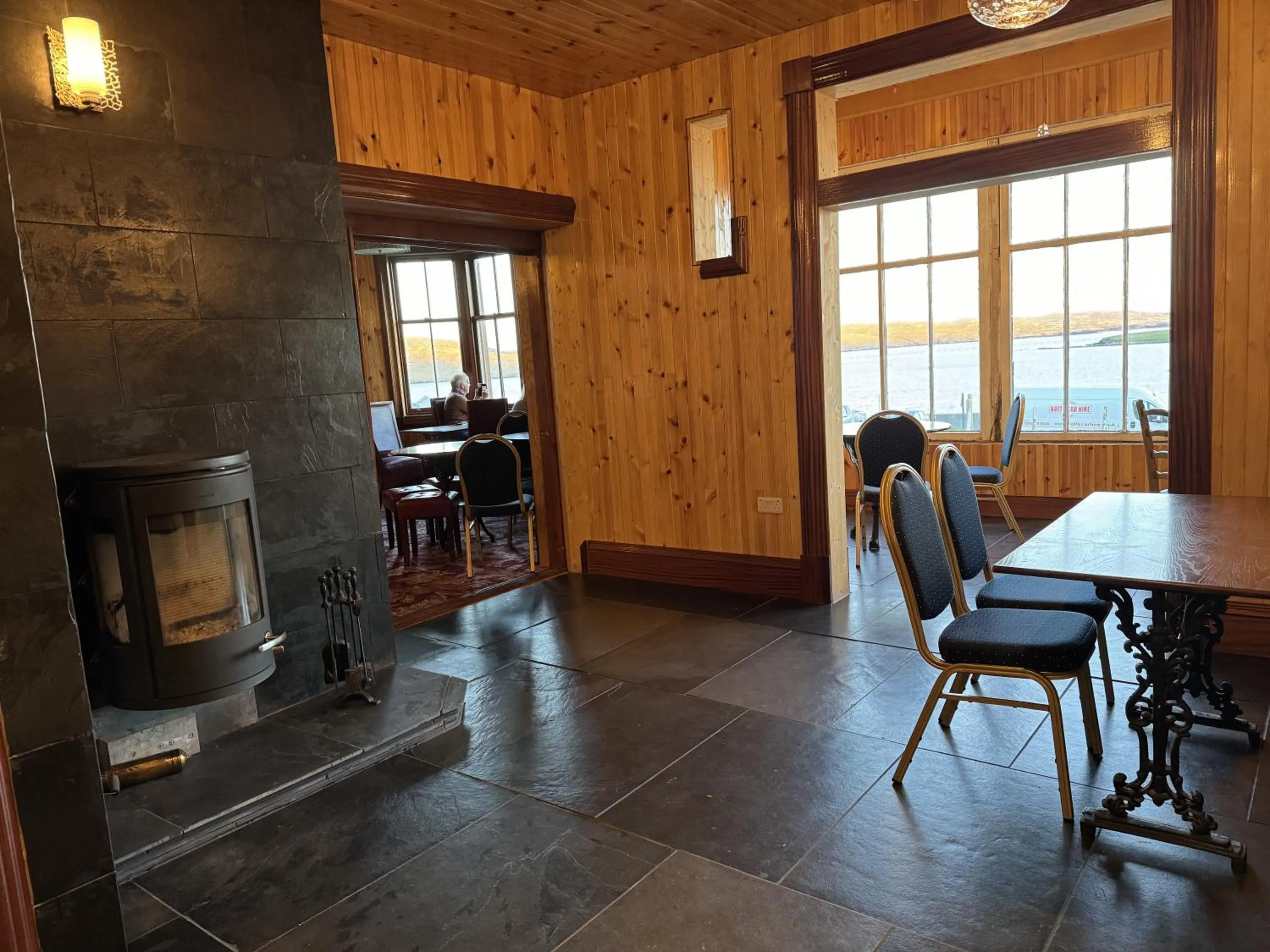 Lounge or bar in St Magnus Bay Hotel