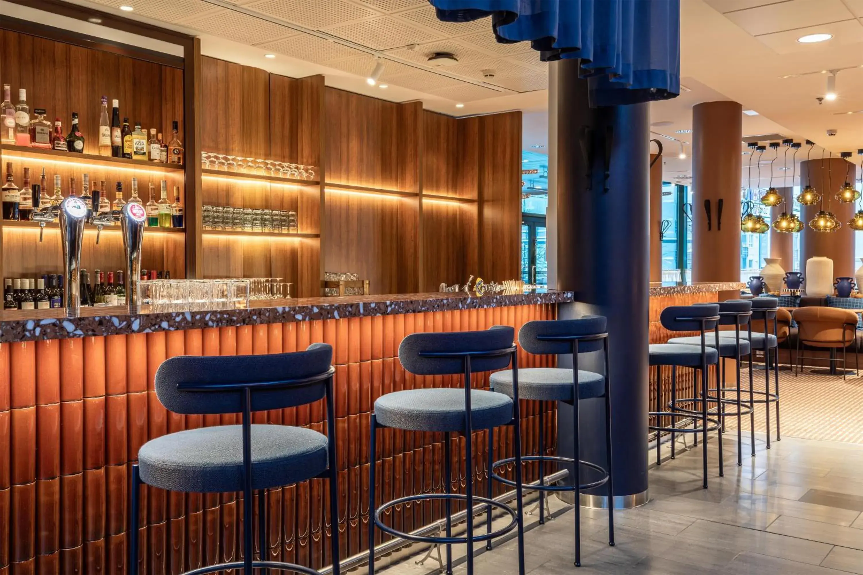 Lounge or bar in Scandic Oulu City Lounge or bar in Scandic Oulu City