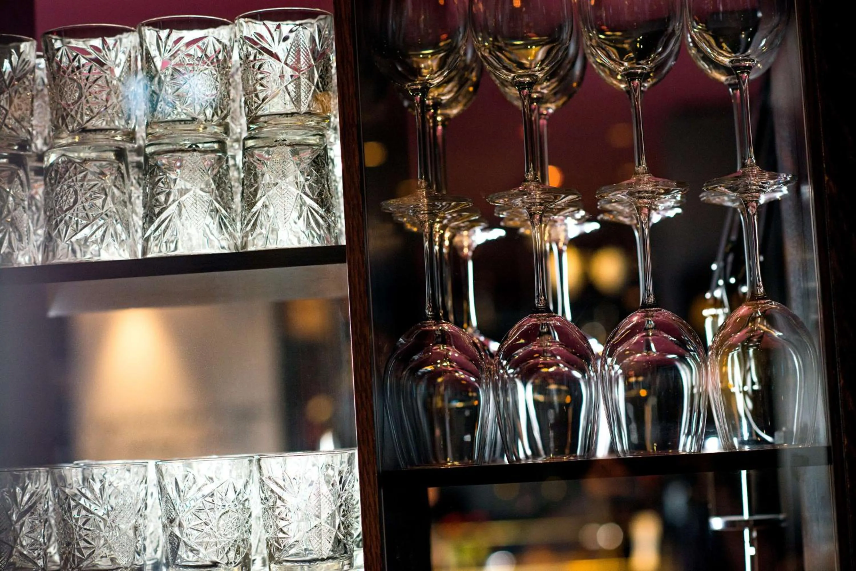 Lounge or bar in Scandic Oulu City