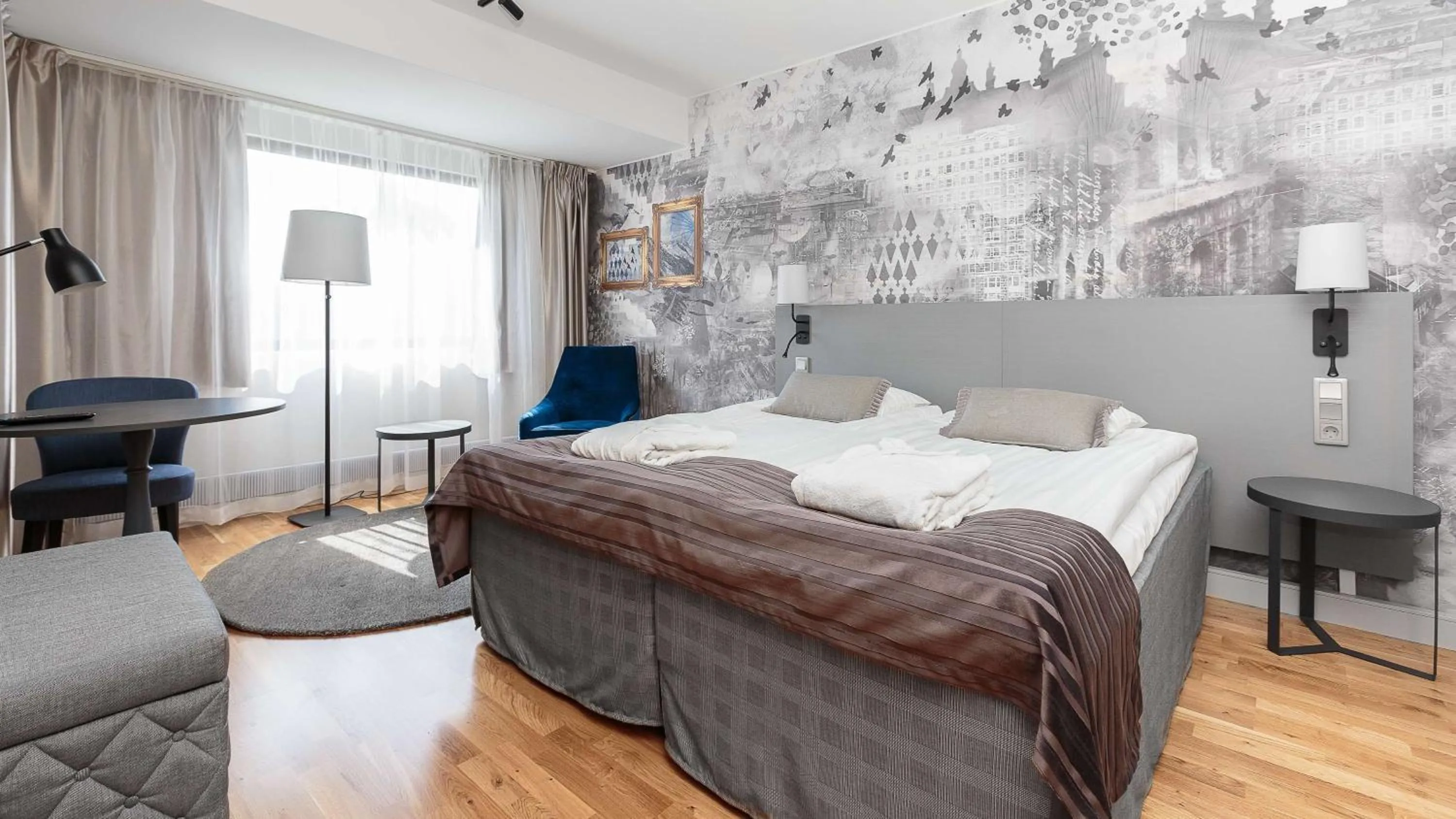 Bedroom, Bed in Scandic Kuopio