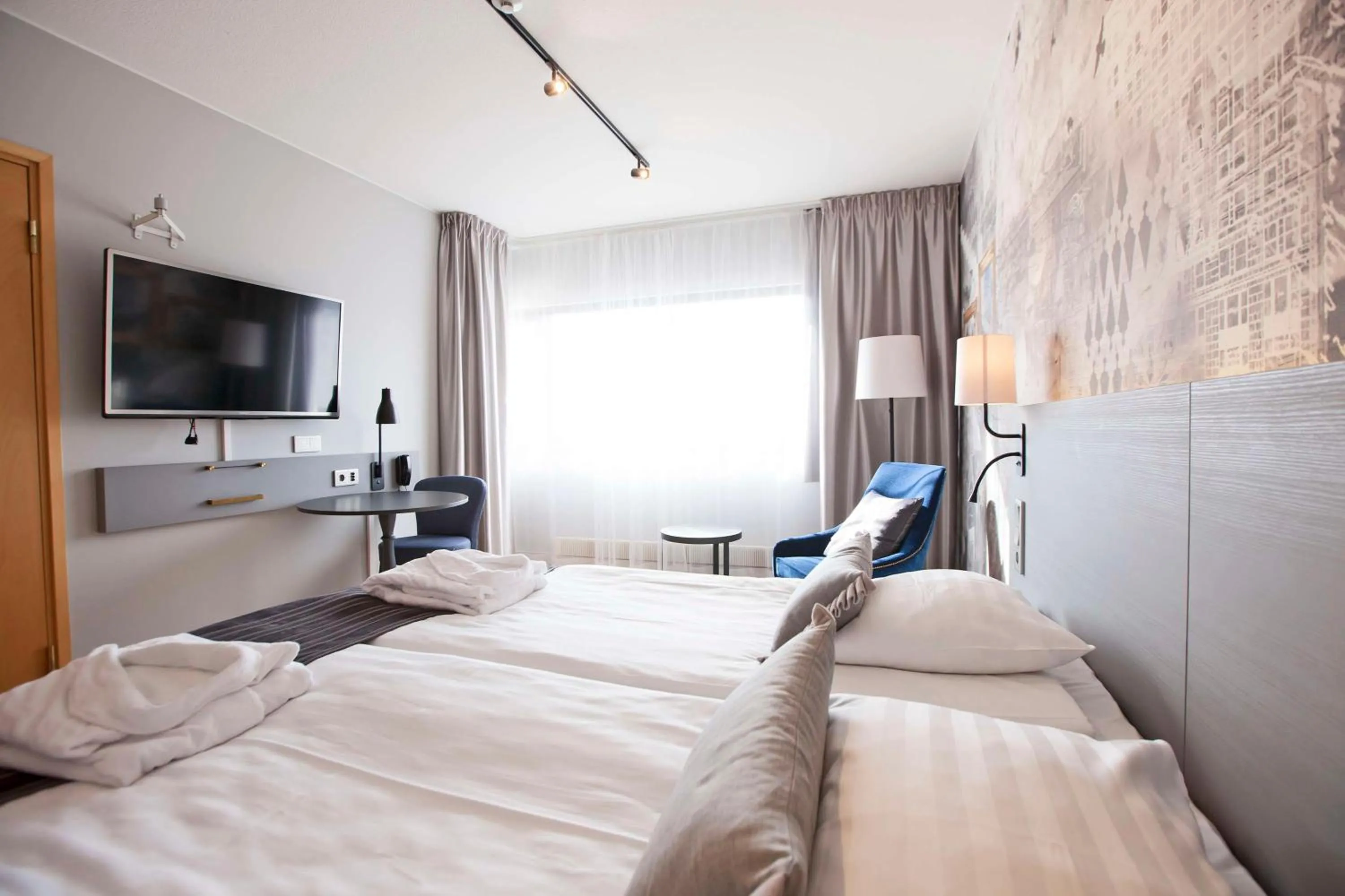 Bedroom, Bed in Scandic Kuopio