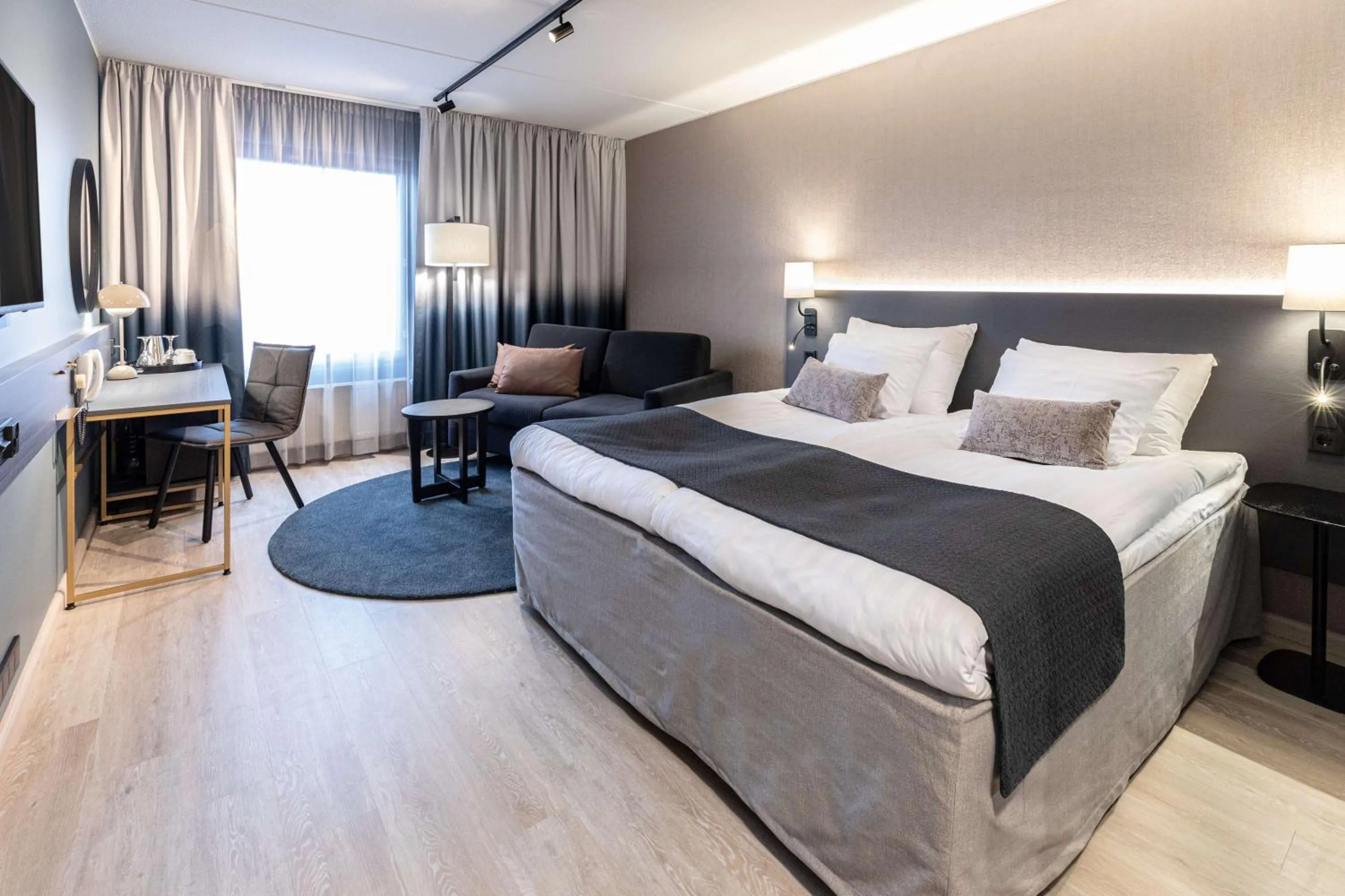 Bedroom, Bed in Scandic Jyväskylä Station