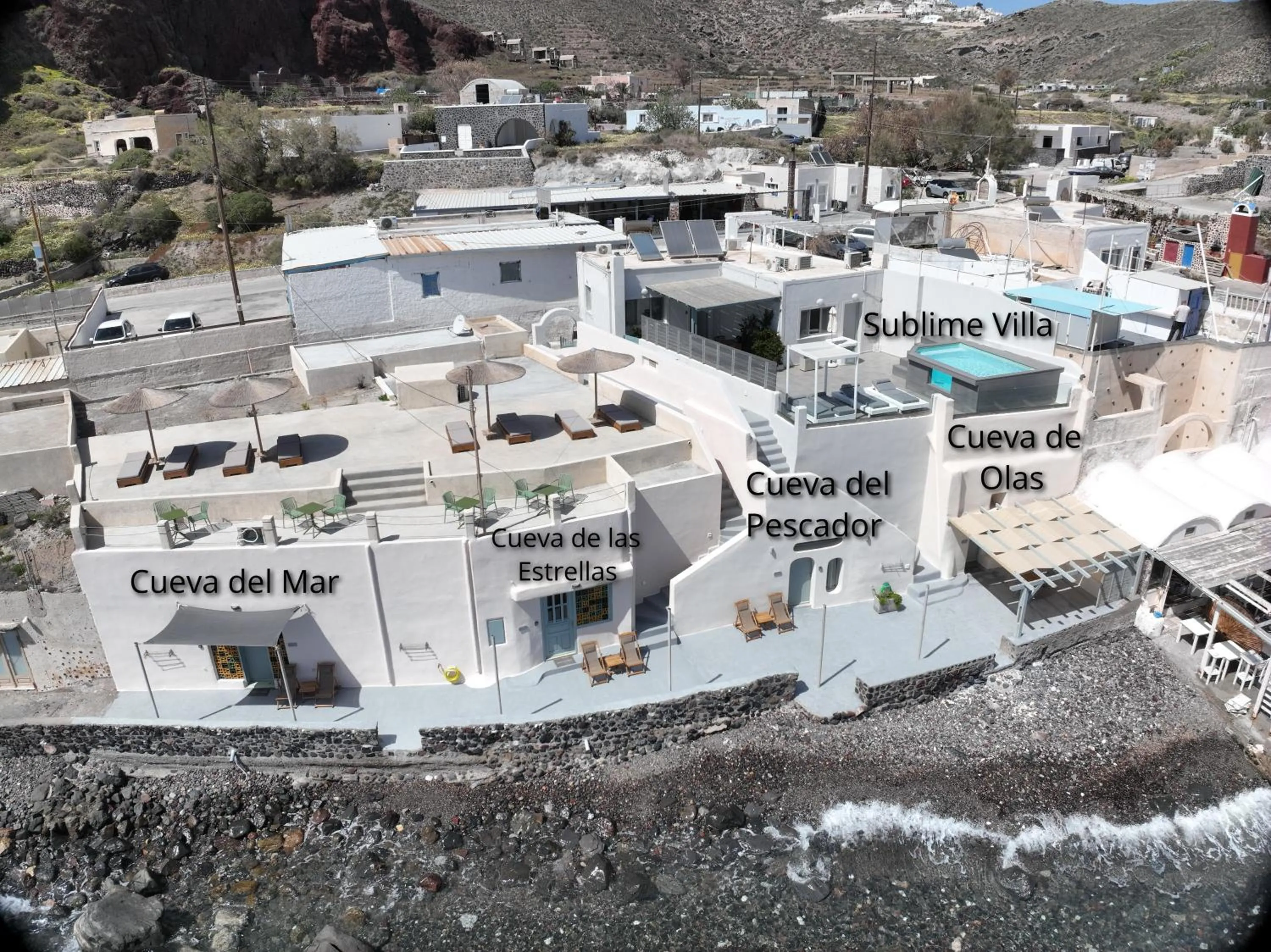 Property building in Sublime Villa & Caves