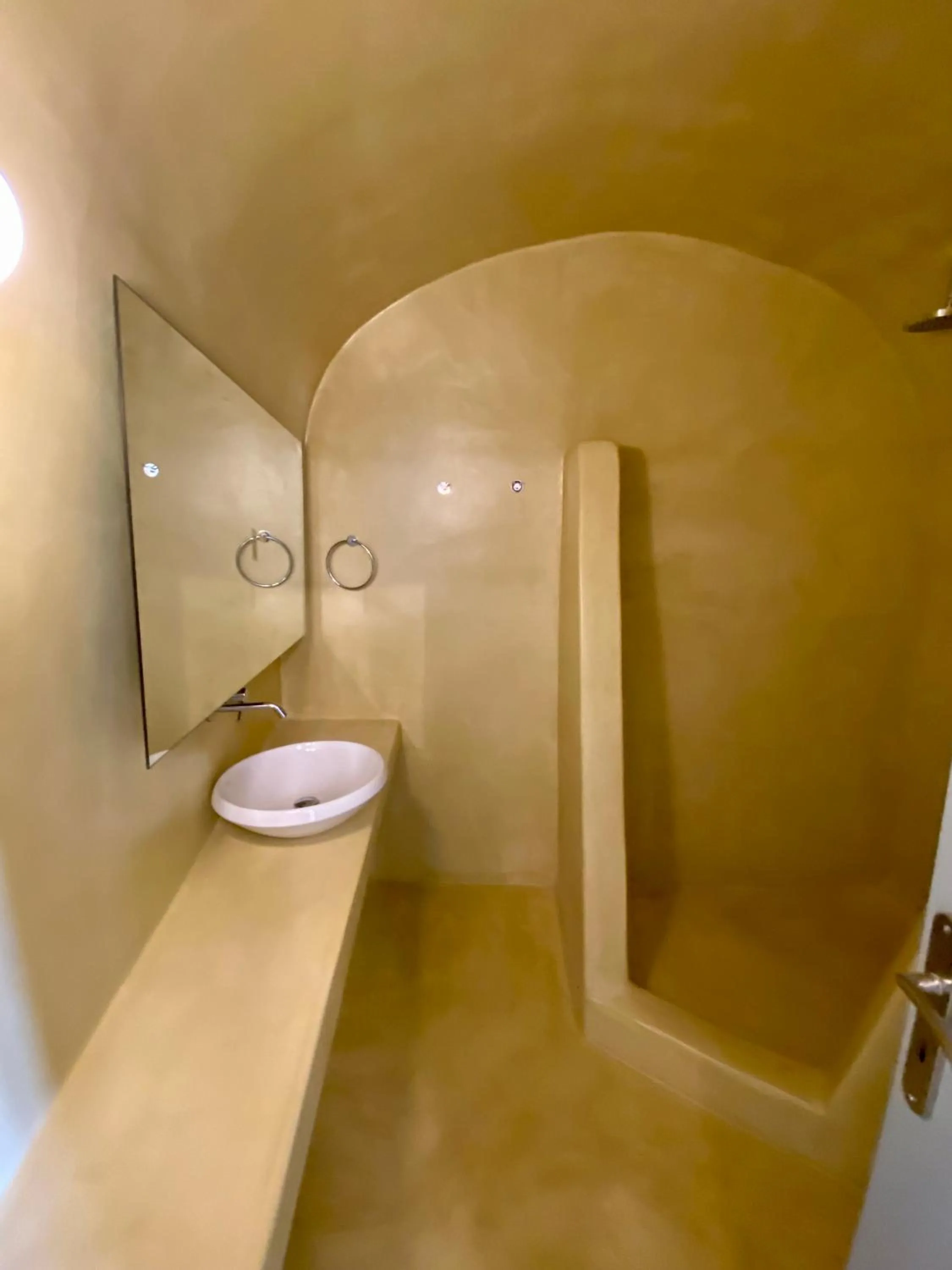 Sublime Villa & Caves