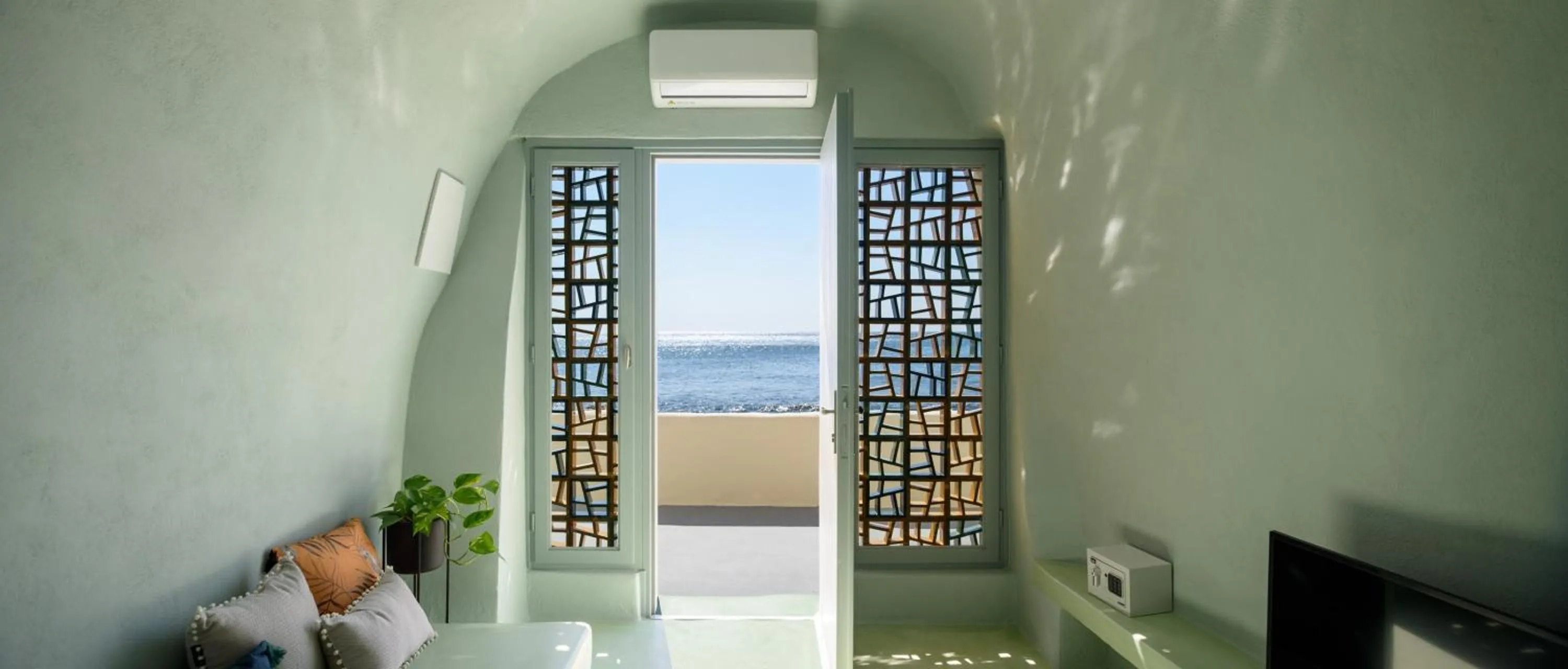 Sublime Villa & Caves