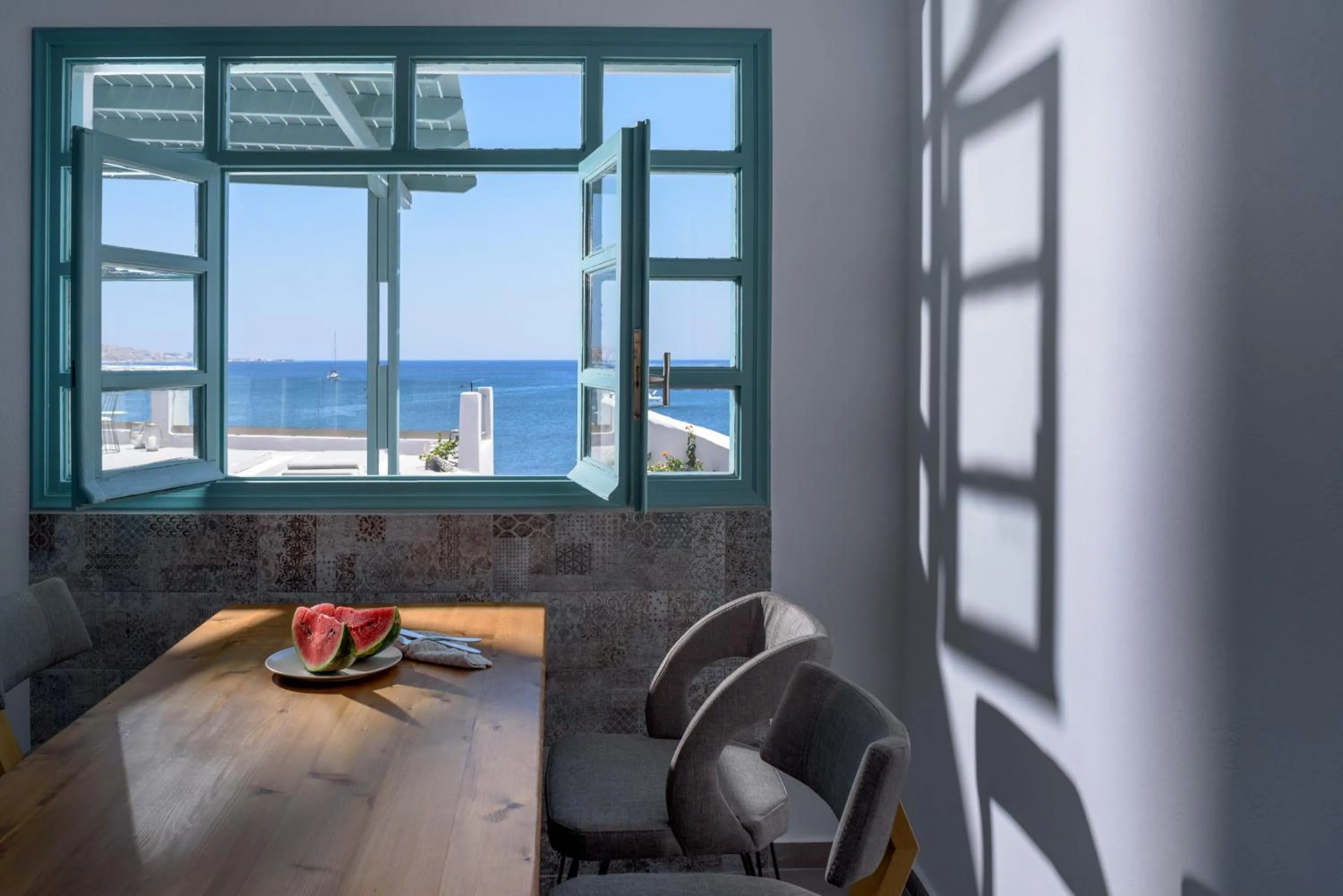 Communal kitchen in Sublime Villa & Caves