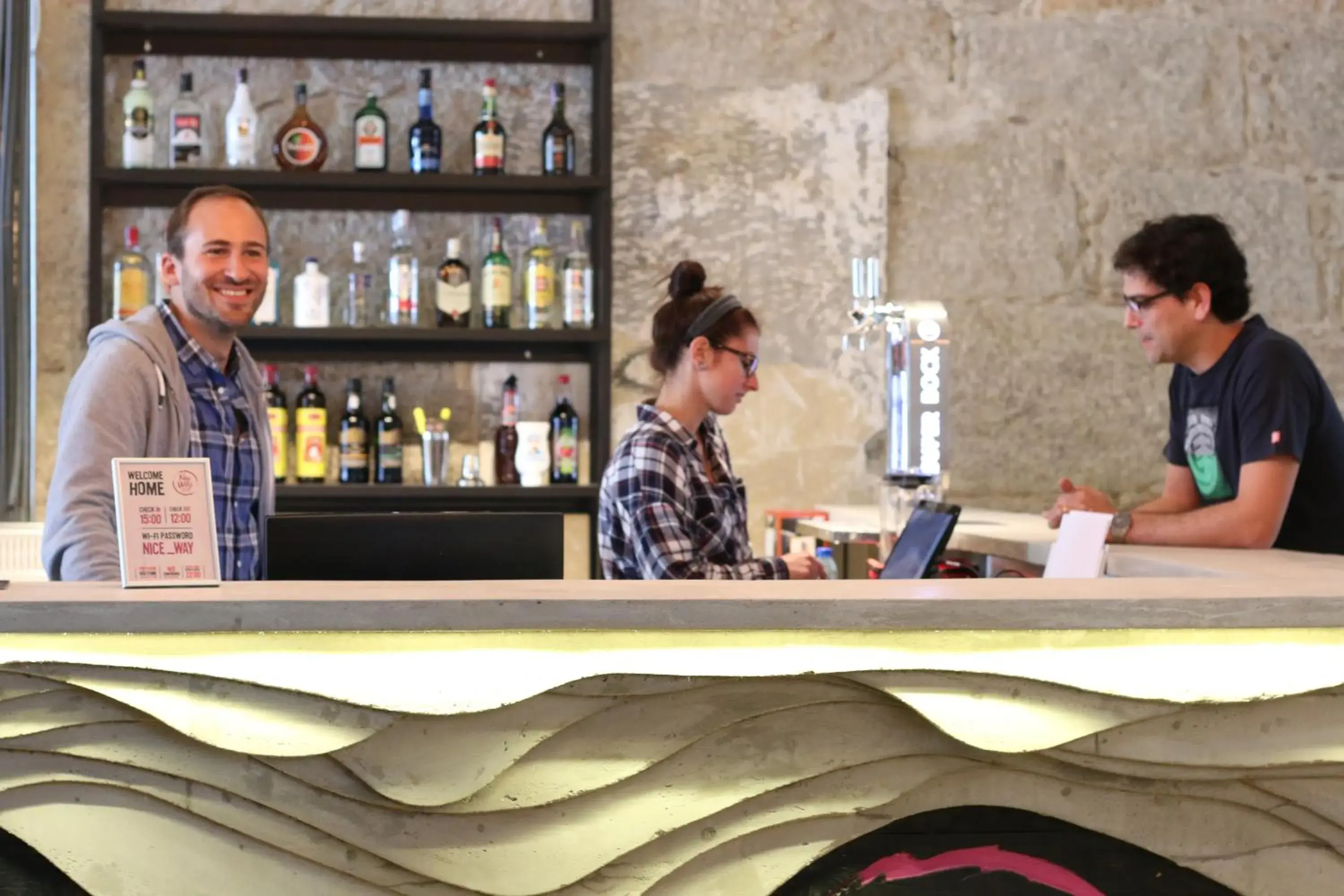 Lounge or bar in Nice Way Porto Hostel Lounge or bar in Nice Way Porto Hostel
