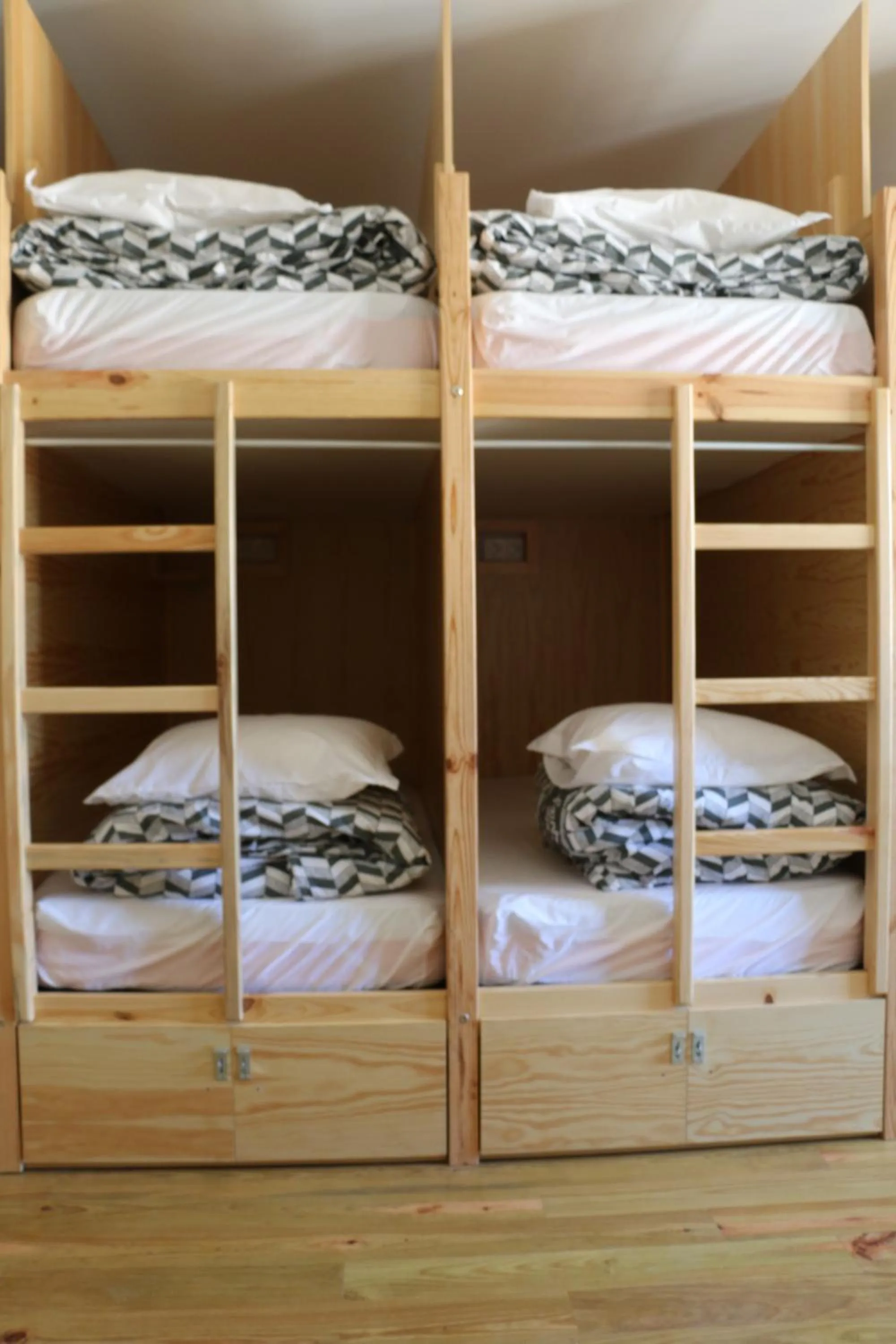 bunk bed, Bed in Nice Way Porto Hostel