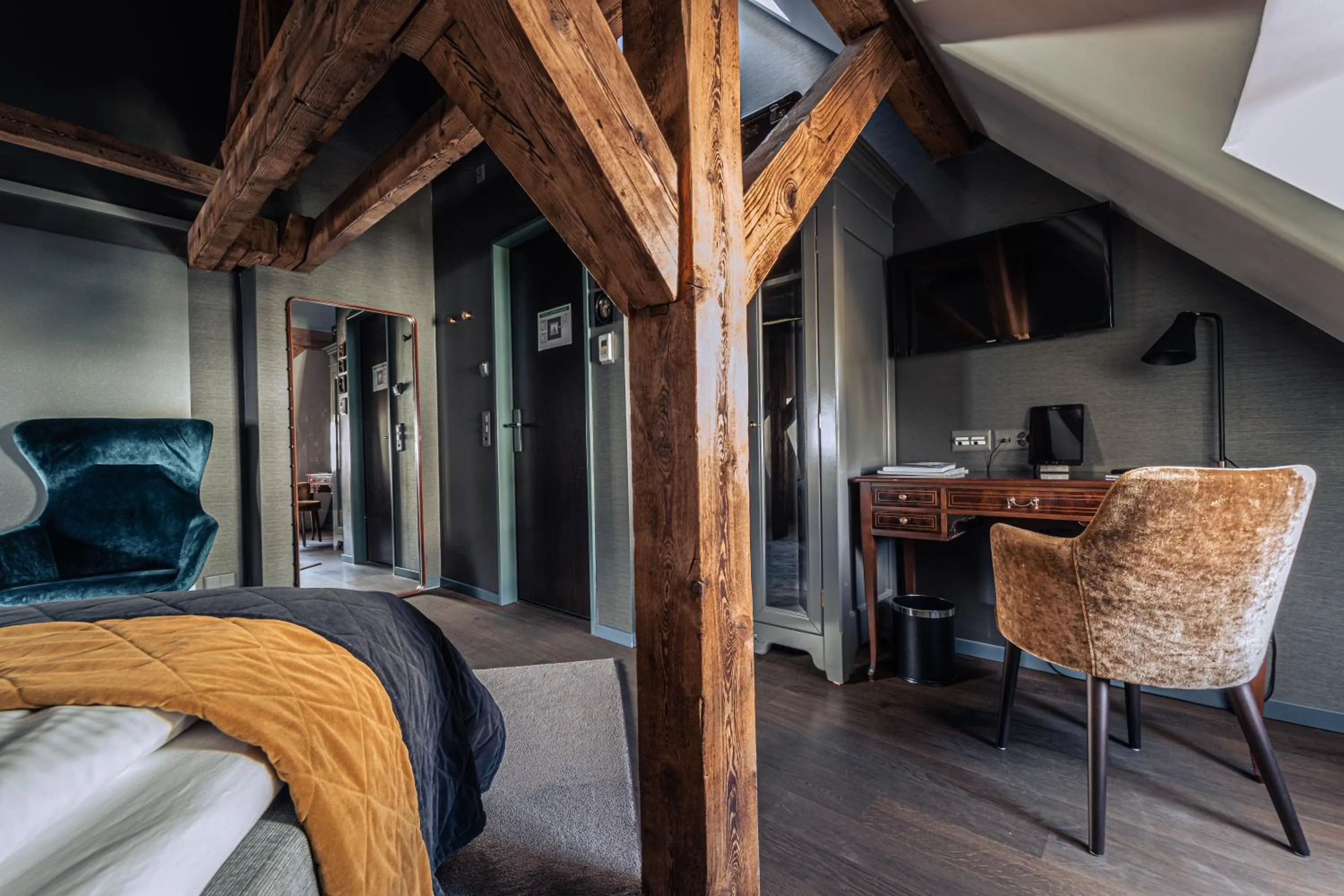 TV and multimedia in Boutique Hotel Spedition a member of DESIGN HOTELS