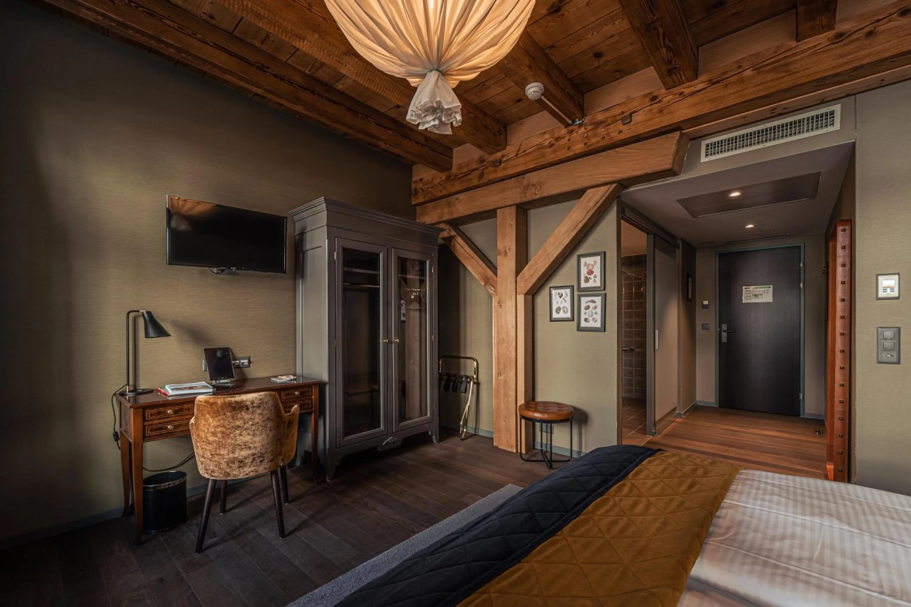 Bed in Boutique Hotel Spedition a member of DESIGN HOTELS