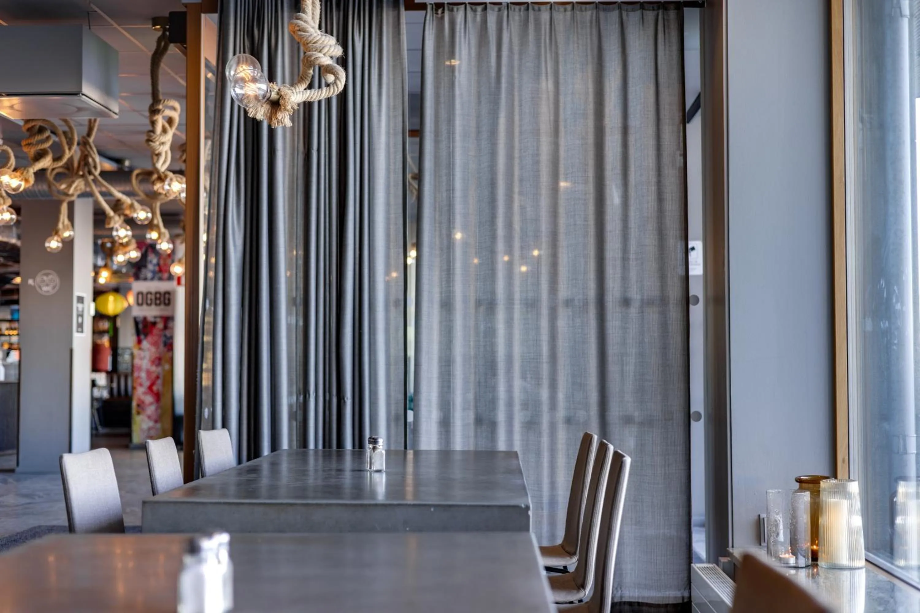 Communal lounge/ TV room in Comfort Hotel Göteborg