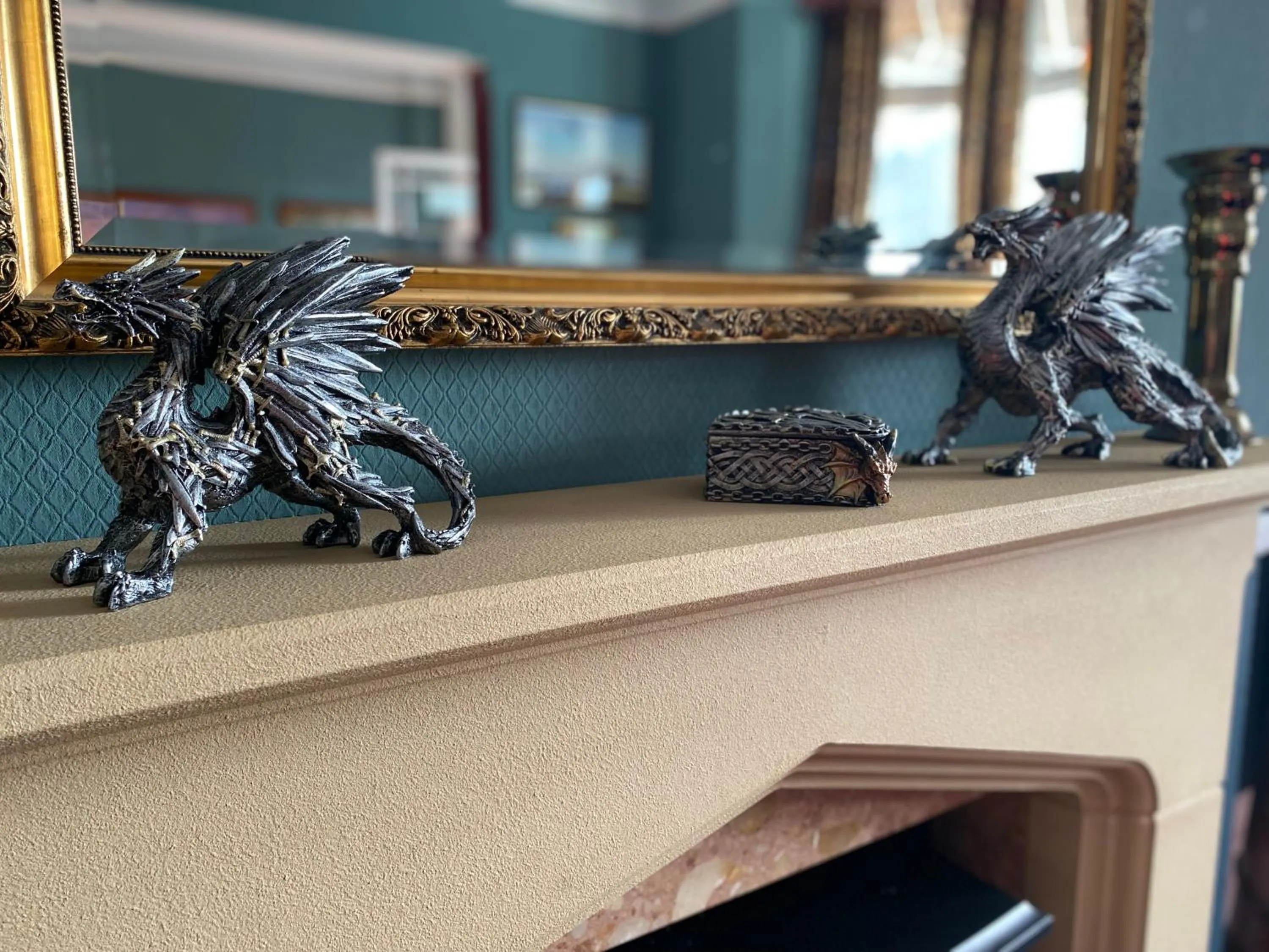 Lounge or bar in The Belmont