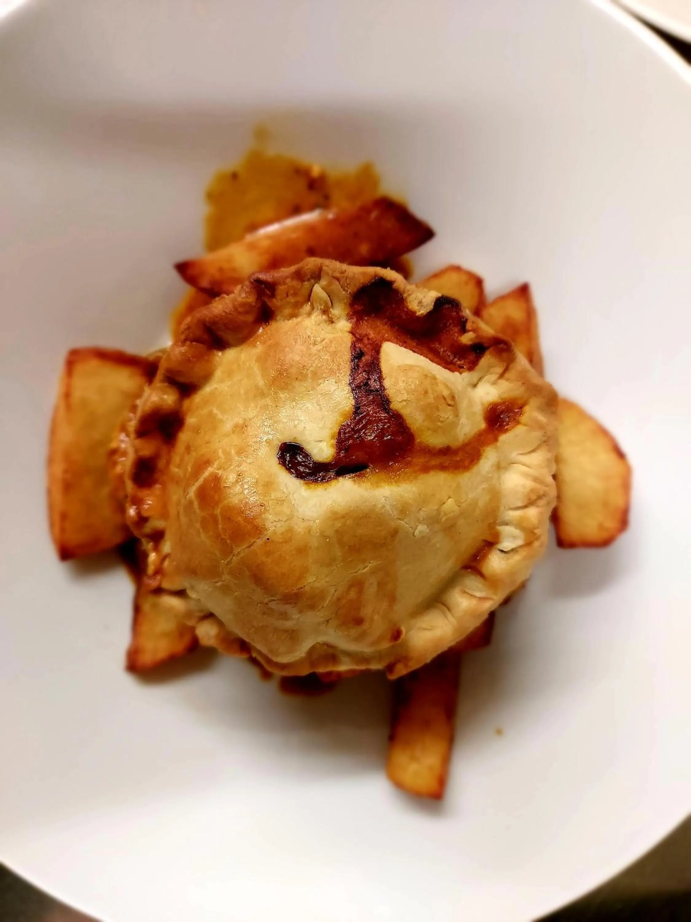 Restaurant/places to eat in Grains Bar Hotel