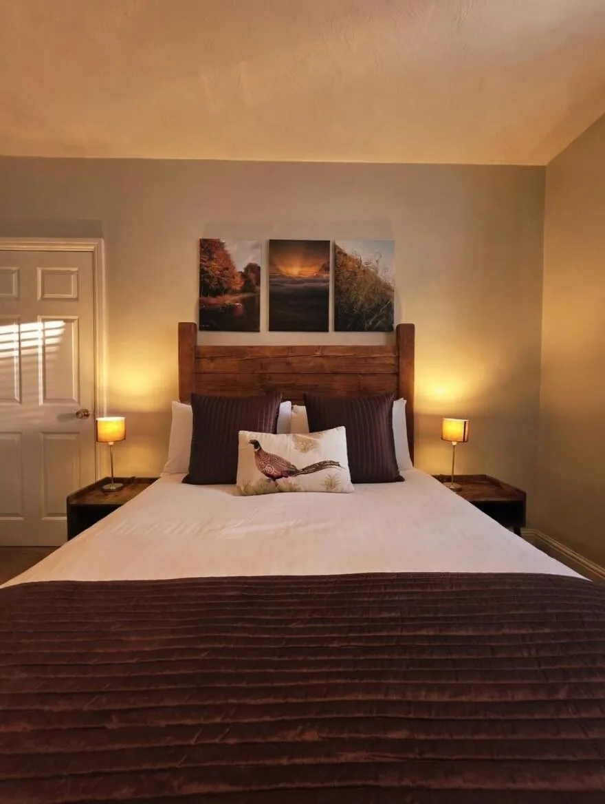 Bed in Grains Bar Hotel
