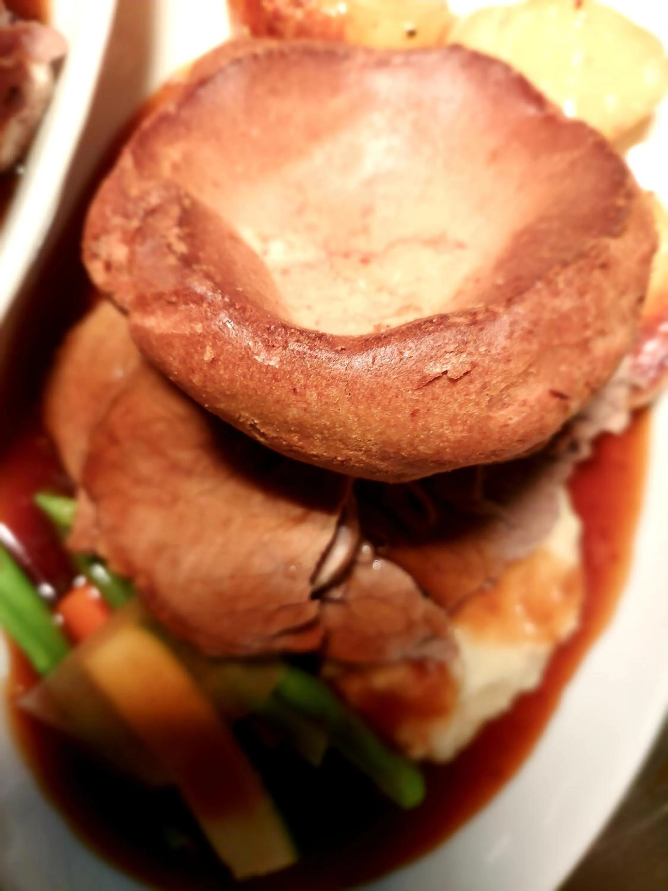 Restaurant/places to eat in Grains Bar Hotel