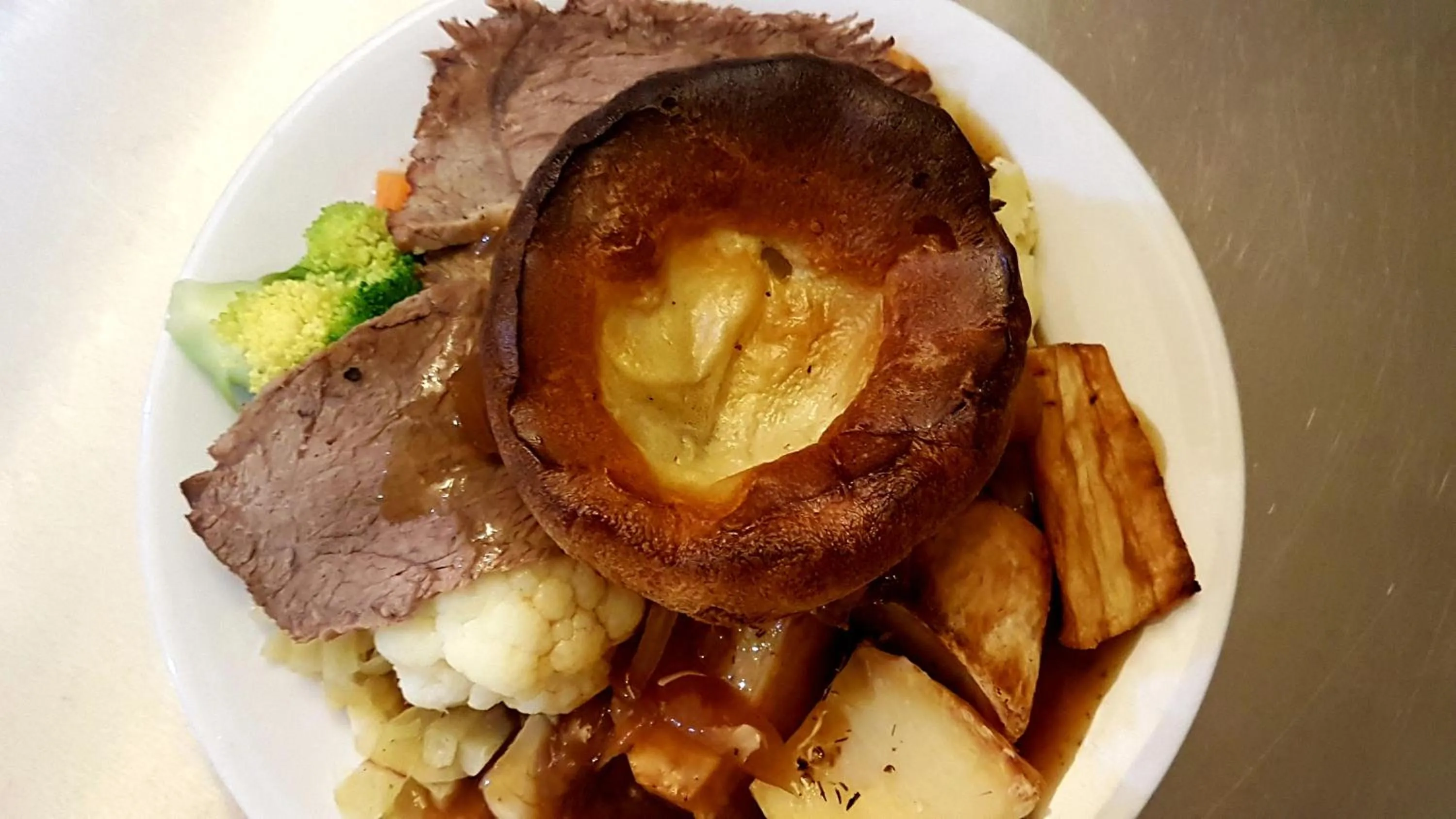 Restaurant/places to eat in Grains Bar Hotel