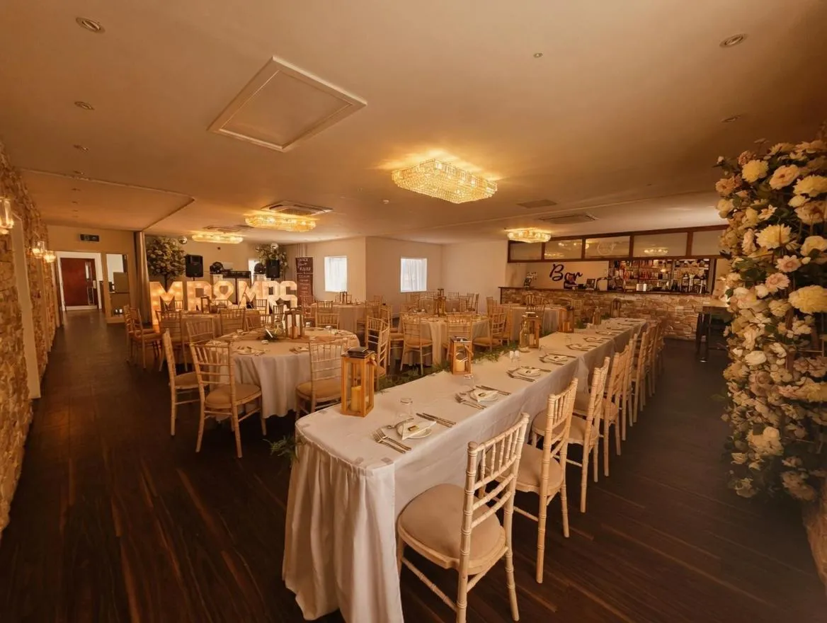 Property building in Grains Bar Hotel