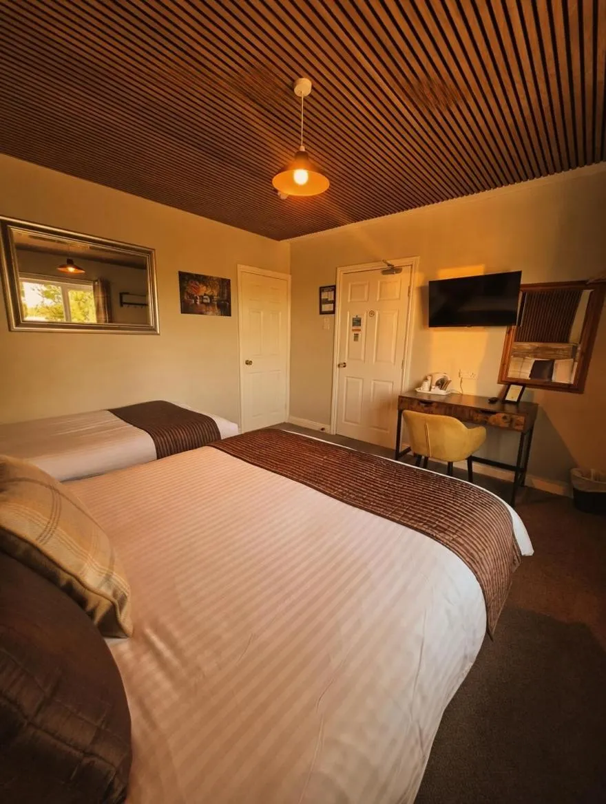 Bed in Grains Bar Hotel